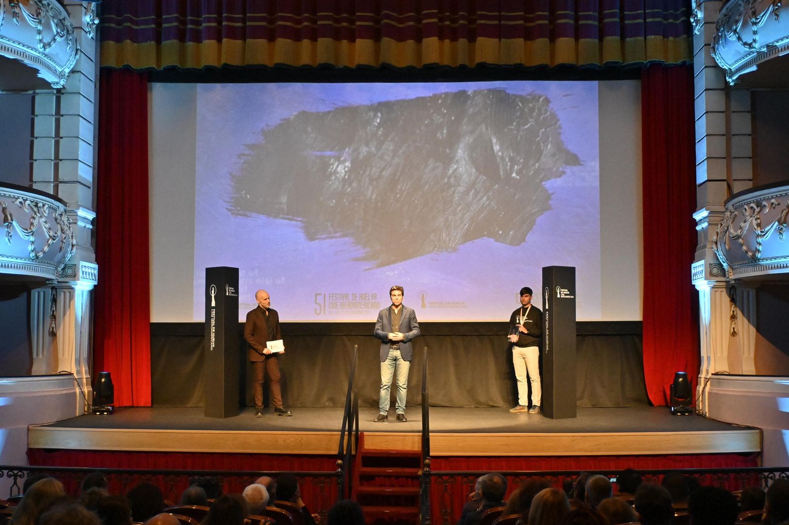 Imágenes del la entrega del Premio Ciudad de Huelva al actor Fernando Tejero