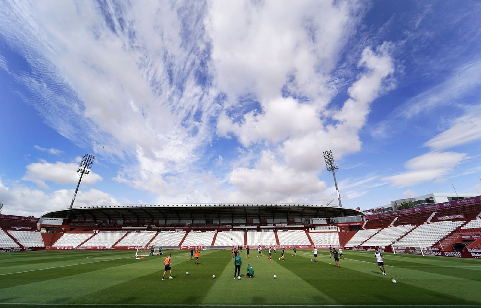 Imagen de un entrenamiento del Albacete en el Carlos Belmonte.