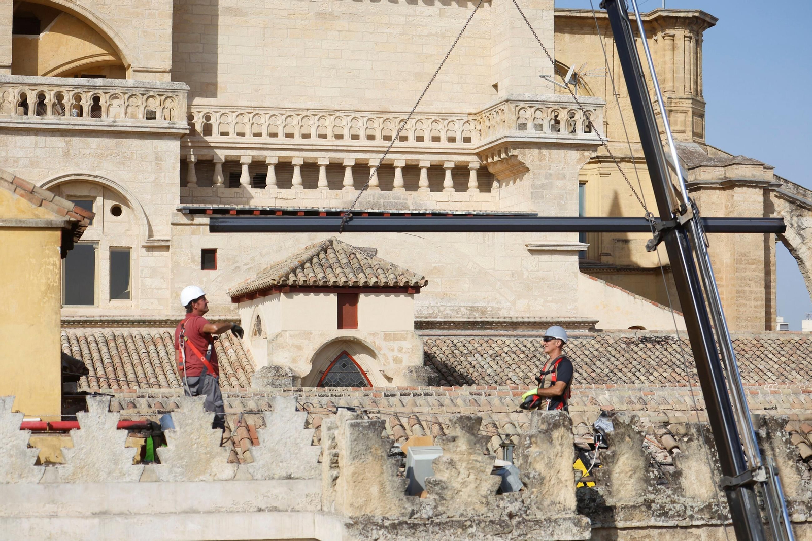 La visita del presidente de Icomos España a la Mezquita de Córdoba tras el incendio