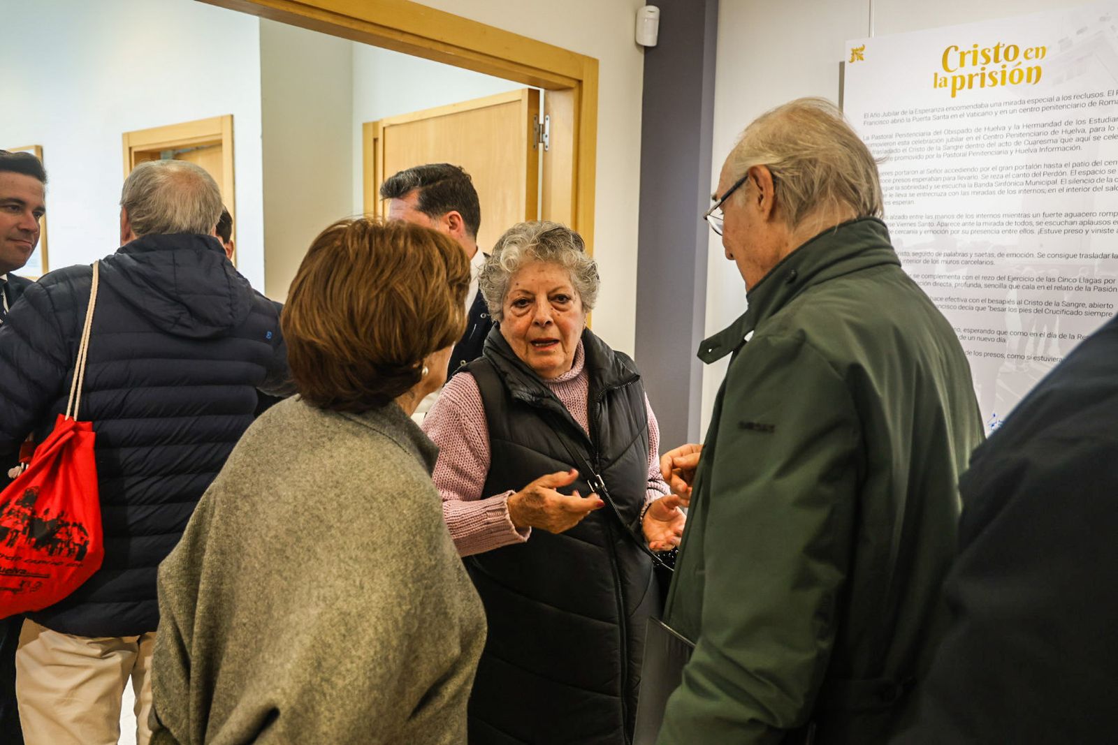 La exposición 'Cristo en la Prisión' en fotografías