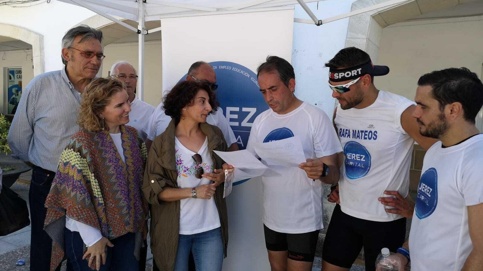 Saldaña y su equipo, en Guadalcacín.