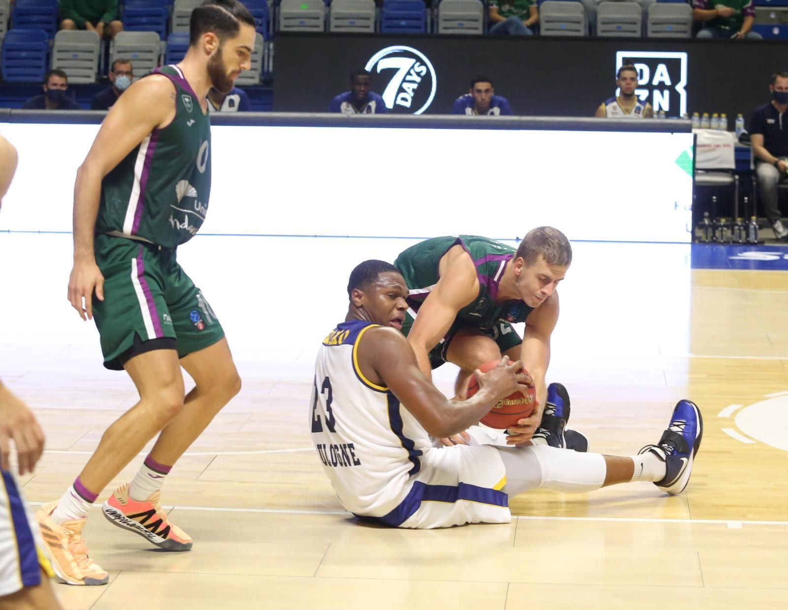 Las fotos del Unicaja - Boulogne Metropolitans 92