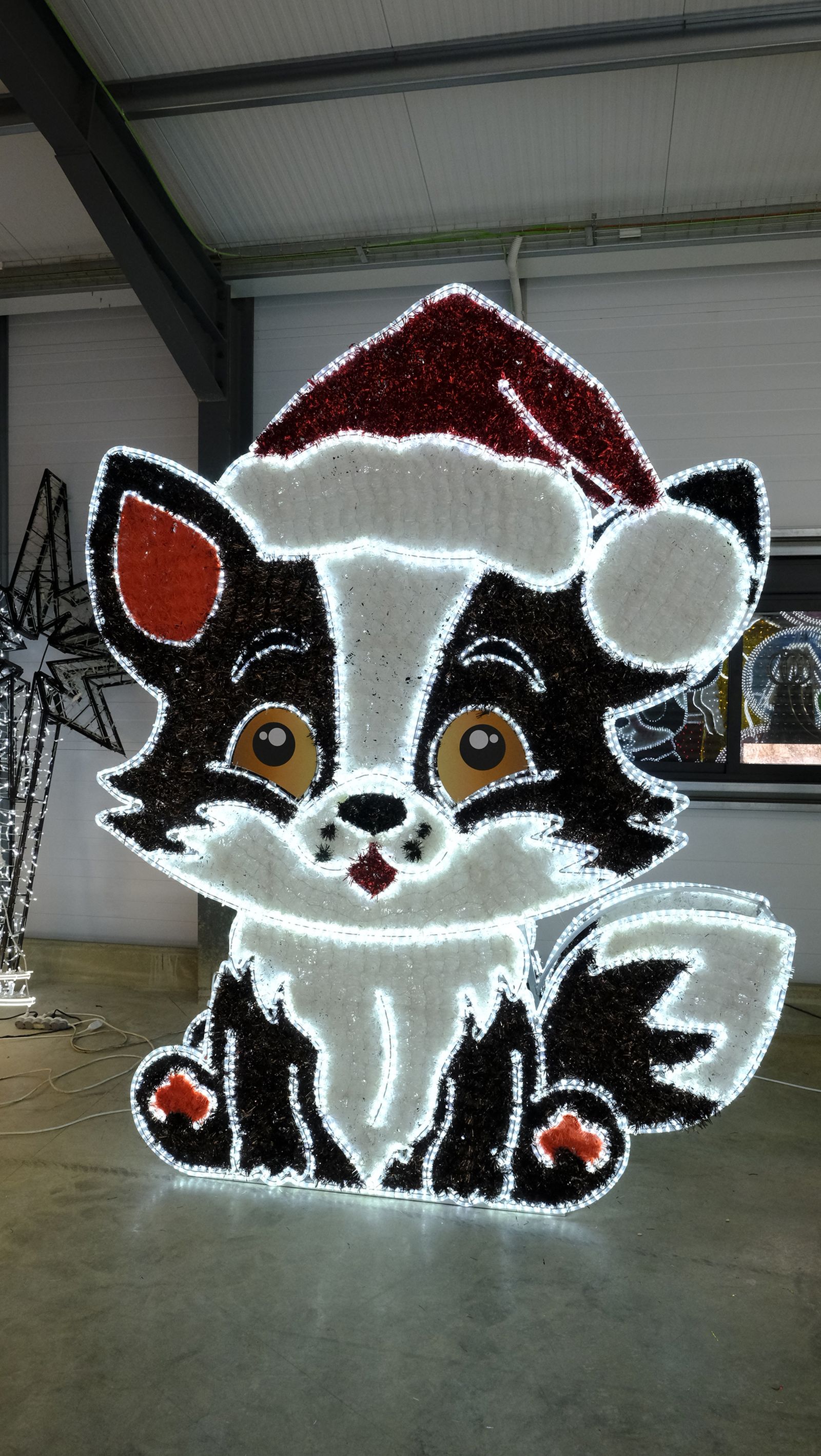 Desde Huécija a todo el mundo, Deconature, alegra la navidad con sus luces, en imágenes