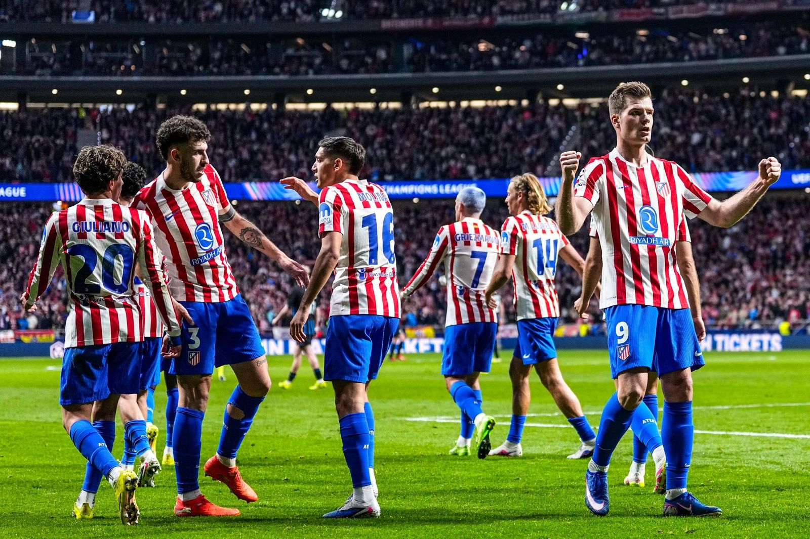 Las fotos del Atlético de Madrid - Brujas