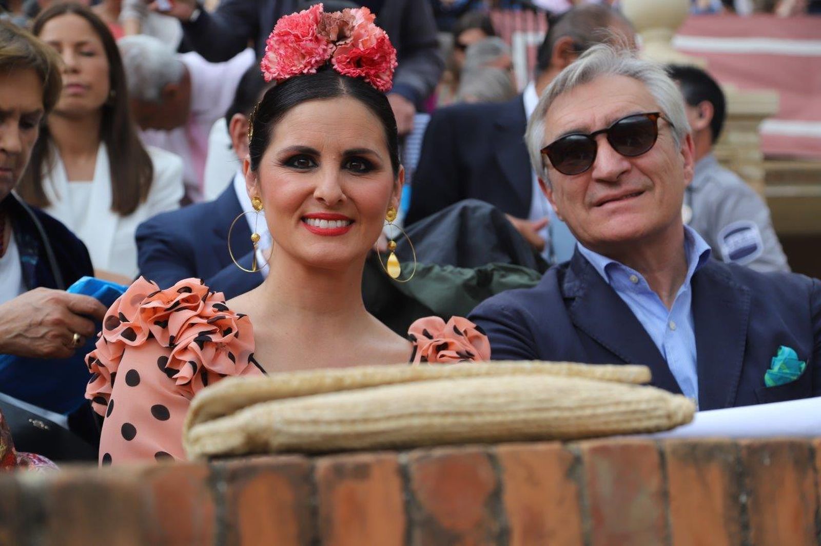 Famosos y autoridades en la Maestranza el martes de Feria de Abril