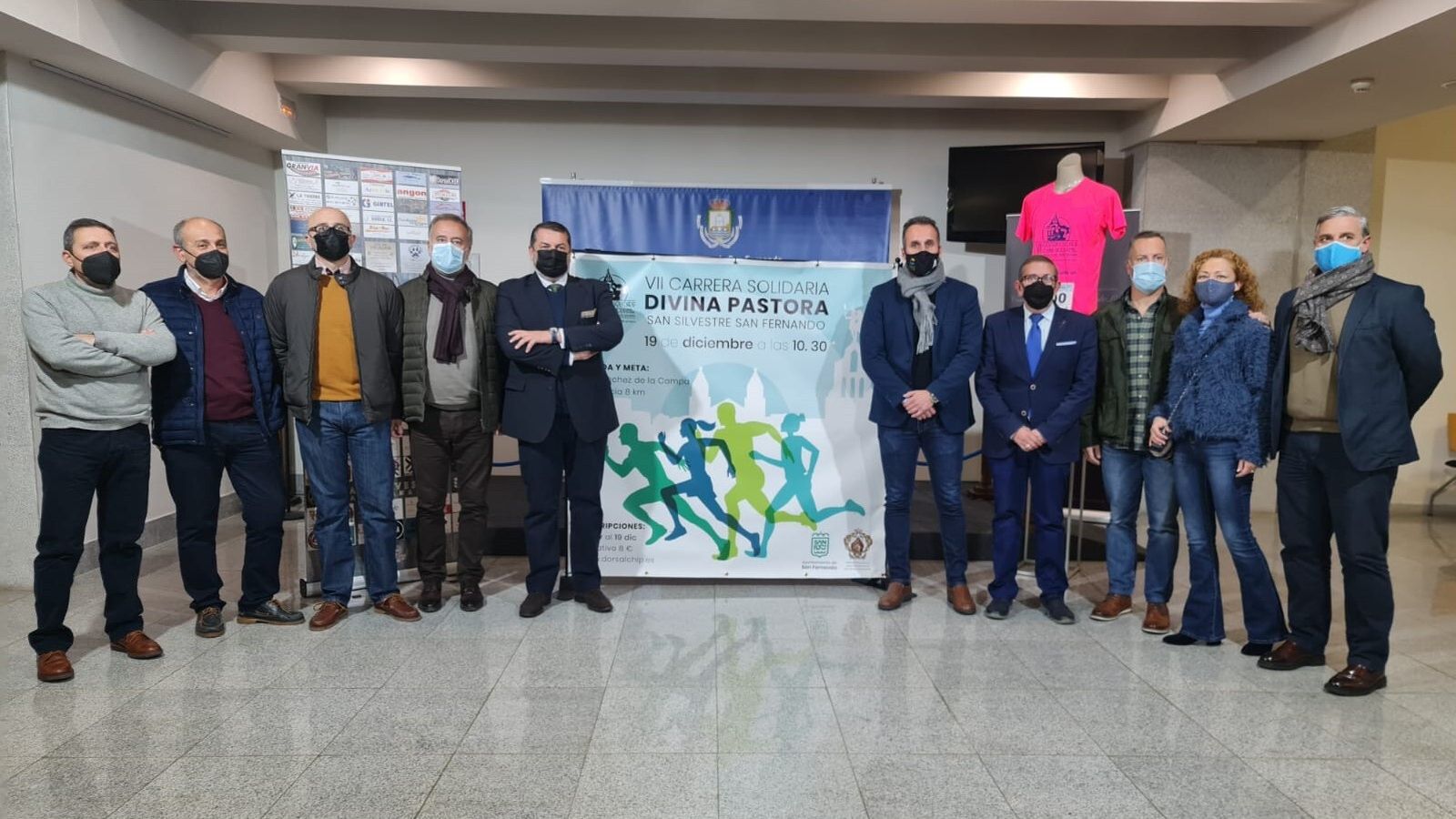 Asistentes al acto de presentación de la San Silvestre.