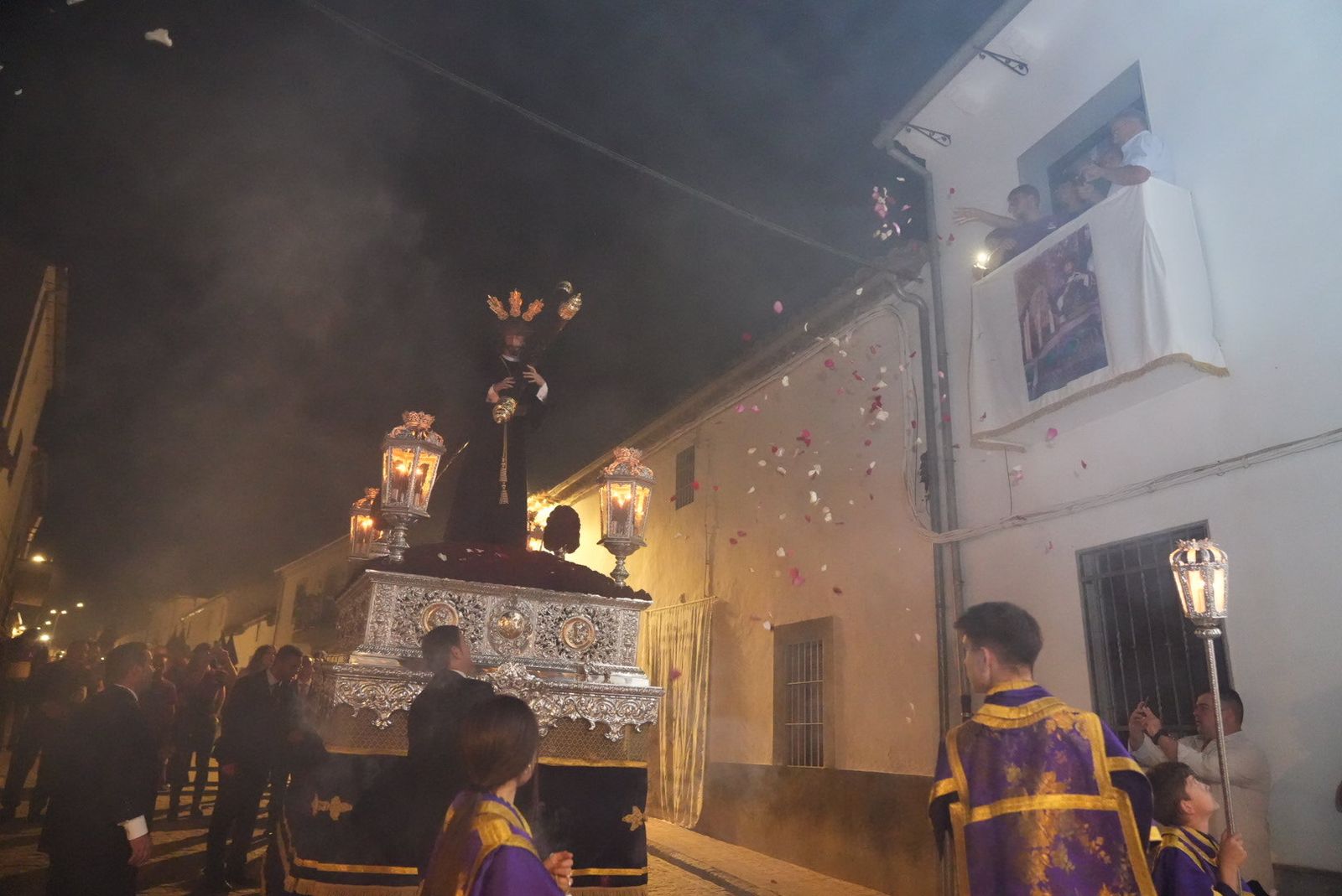 Dos Torres: La procesión especial por los 250 años de la Hermandad de Jesús Nazareno, en imágenes