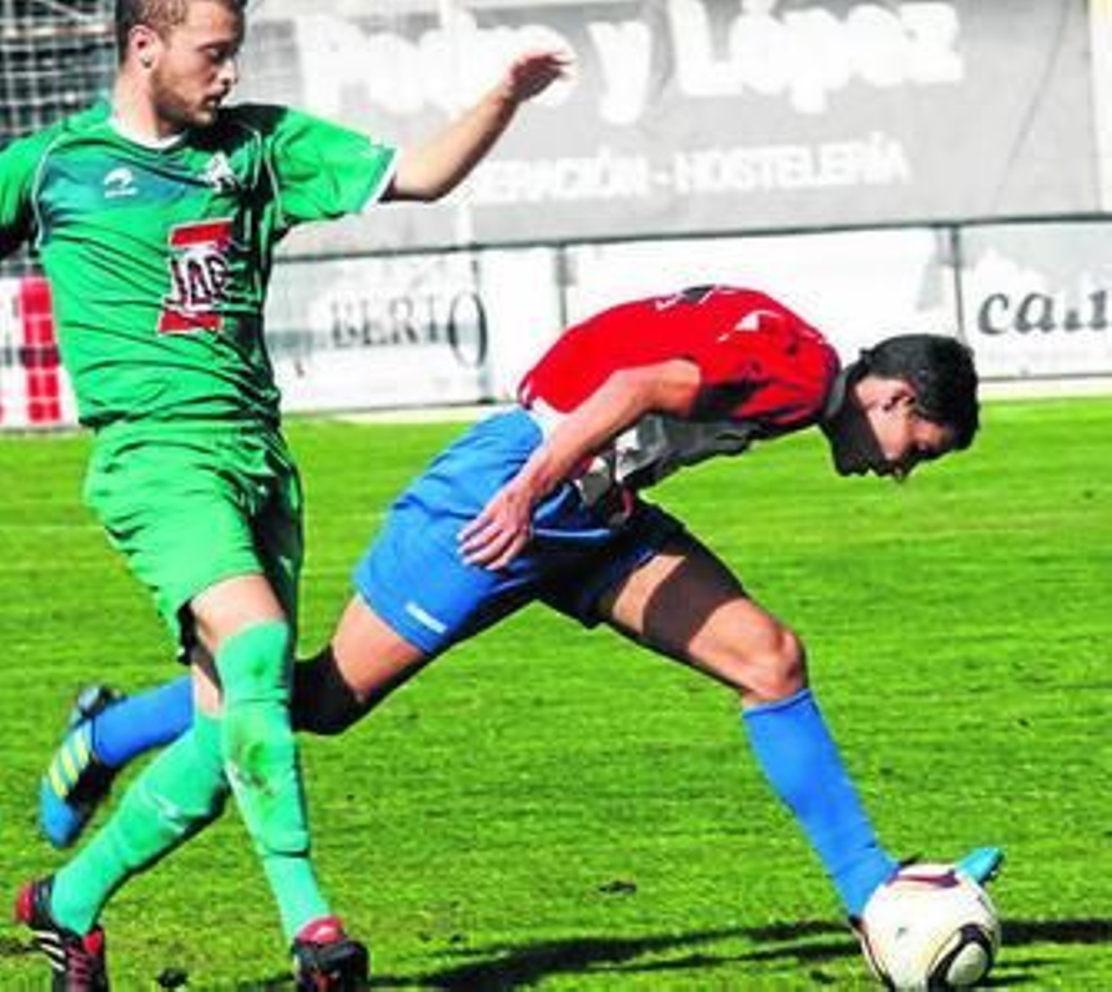 Pese a la derrota, el Arenas sigue fuera del descenso.