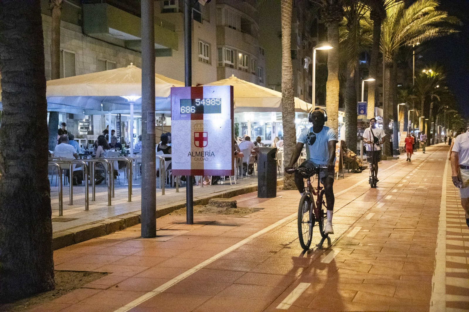 El contador rozaba los 700 usuarios en bici poco después de las nueve de la noche del viernes