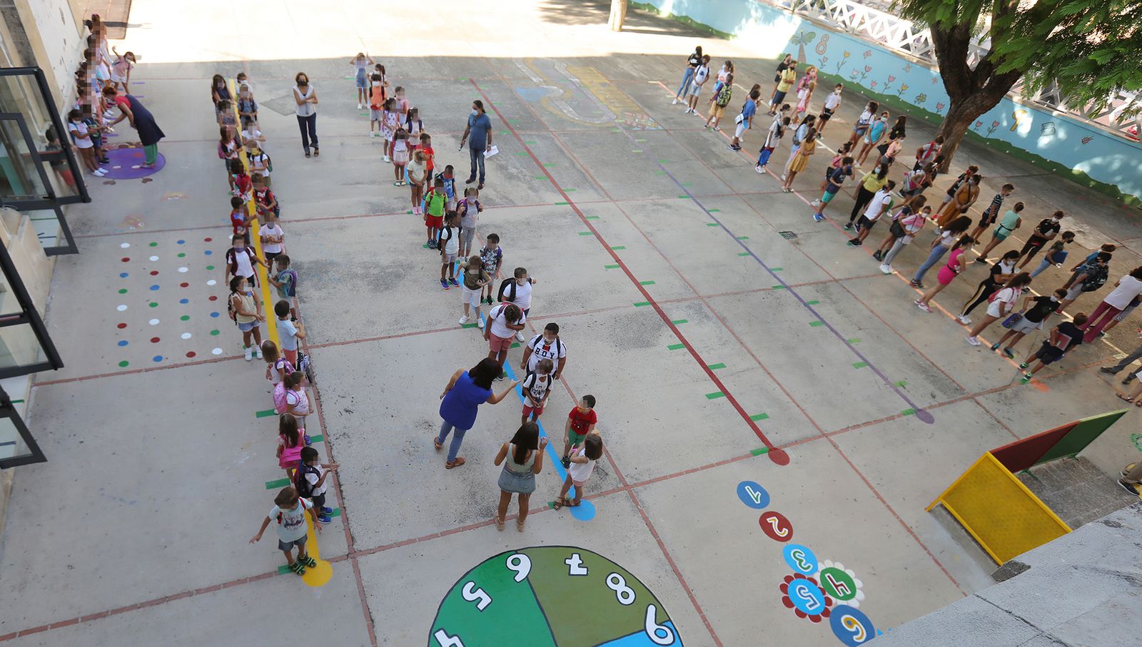 Vuelta al cole con medidas 'anti-Covid' en el colegio Isabel la Católica
