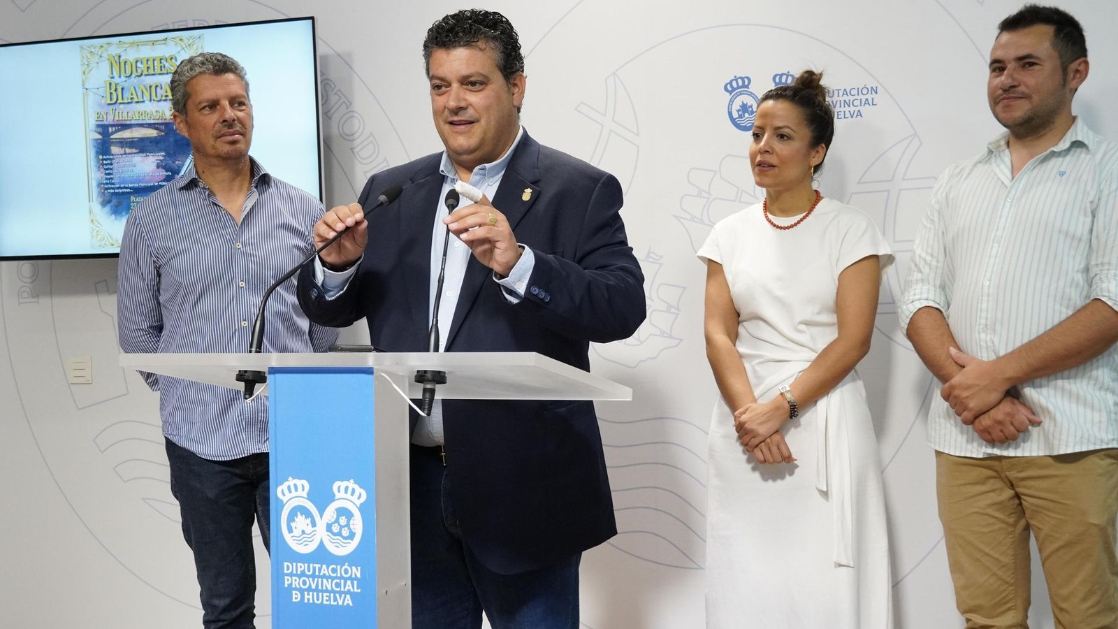 El alcalde de Villarrasa y diputado provincial, Arturo Alpresa, en la presentación.