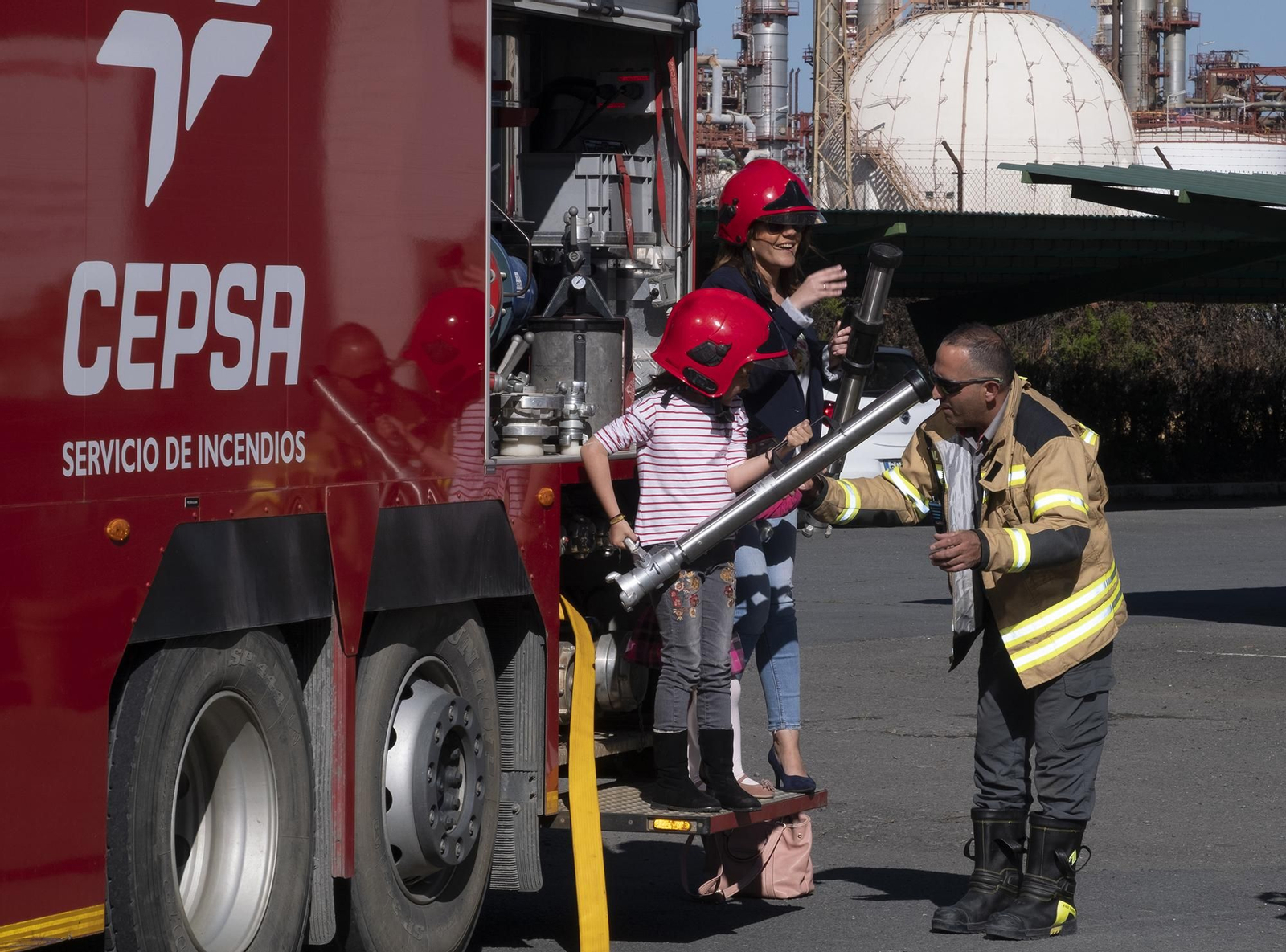 Jornada de puertas abiertas en Cepsa.