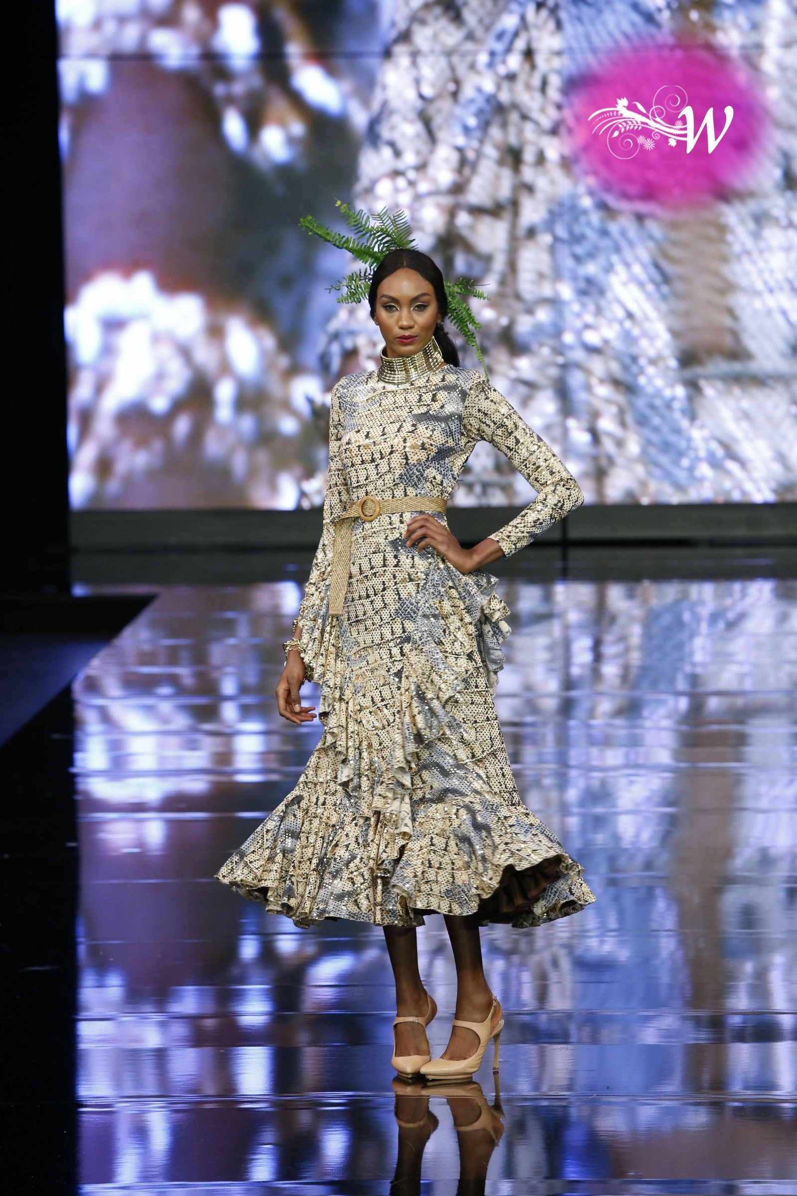 Agus Dorado presenta su colección en la pasarela Simof 2020, todas las fotos