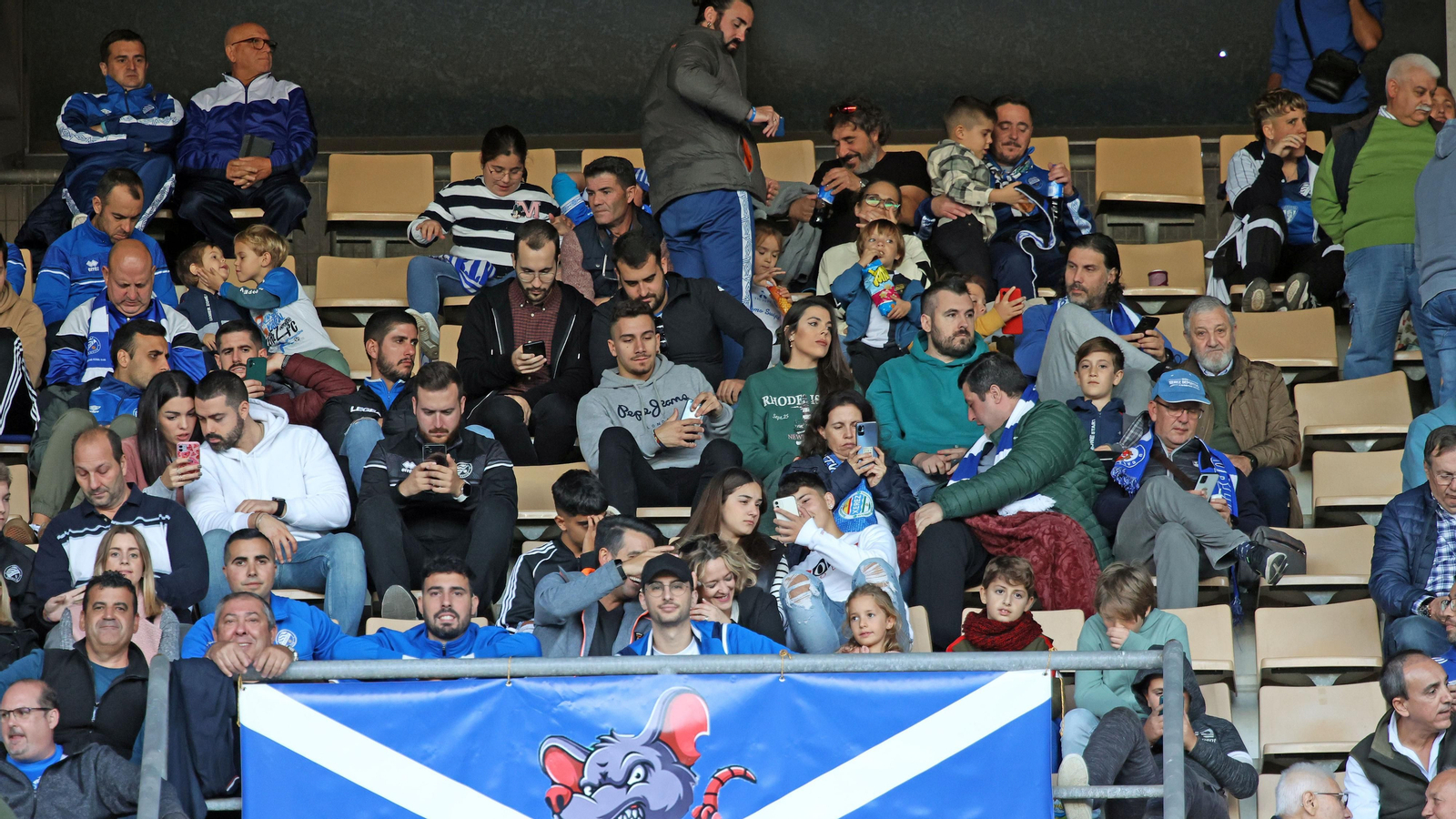 Búscate en el Xerez DFC - Cartagena B en Chapín