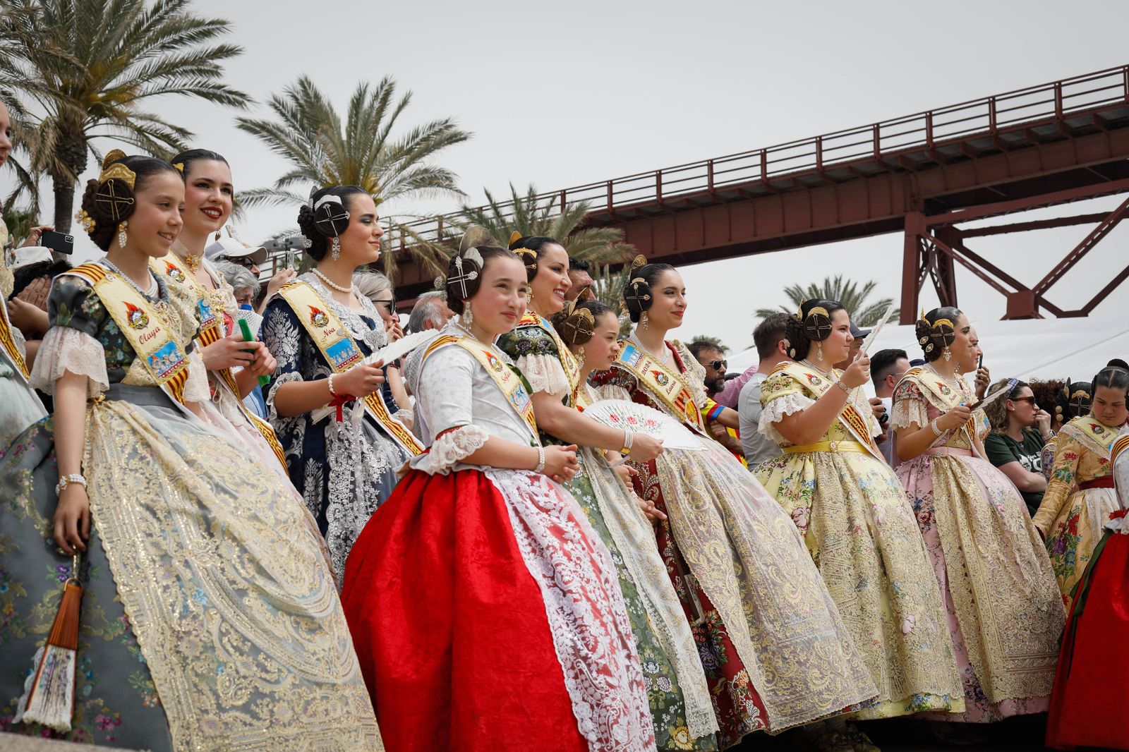 Las mejores imágenes de la "Globotá" en las fallas de Almería