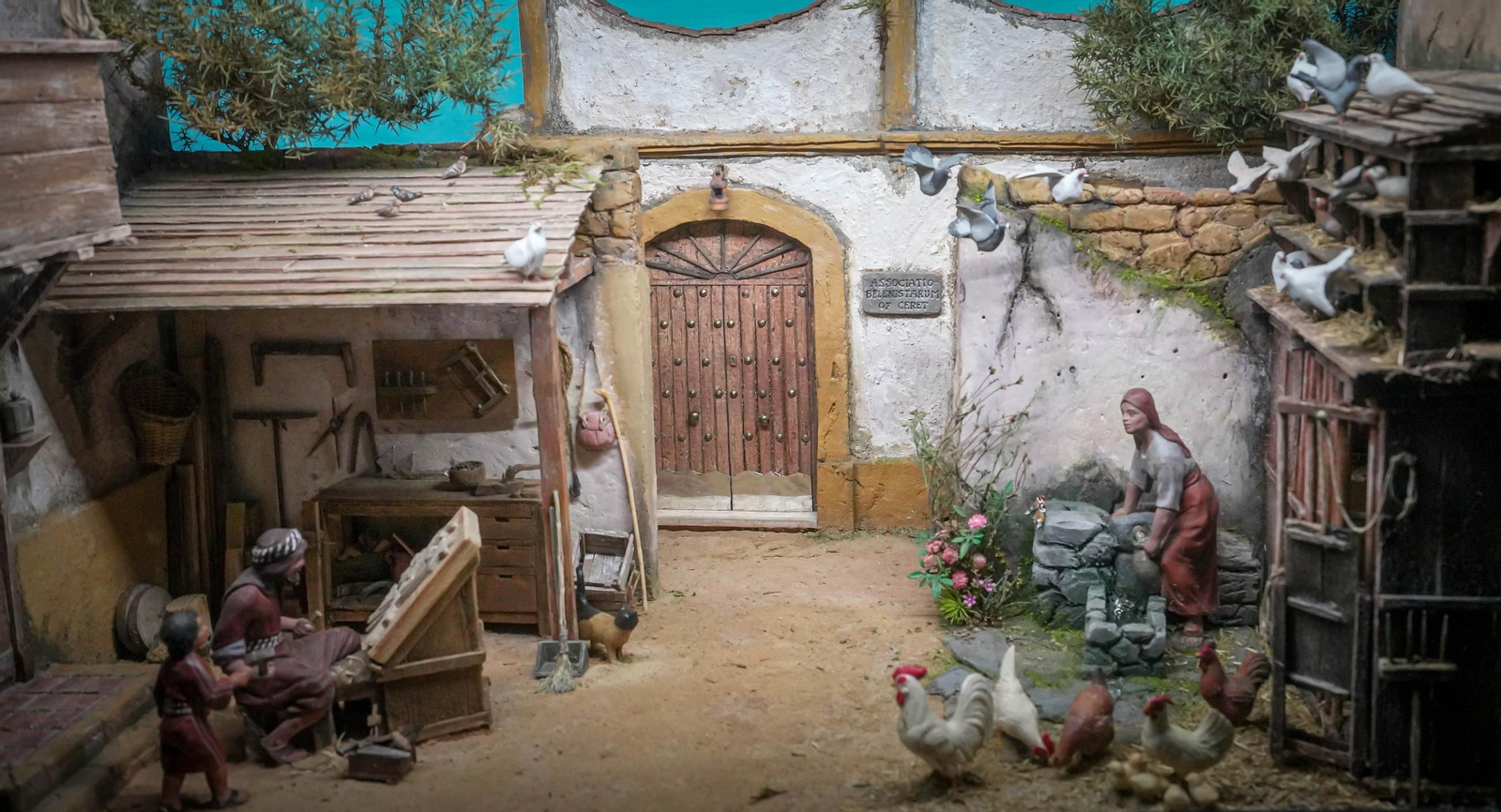 Imágenes de la exposición '50 Navidades montando el Belén' en Jerez