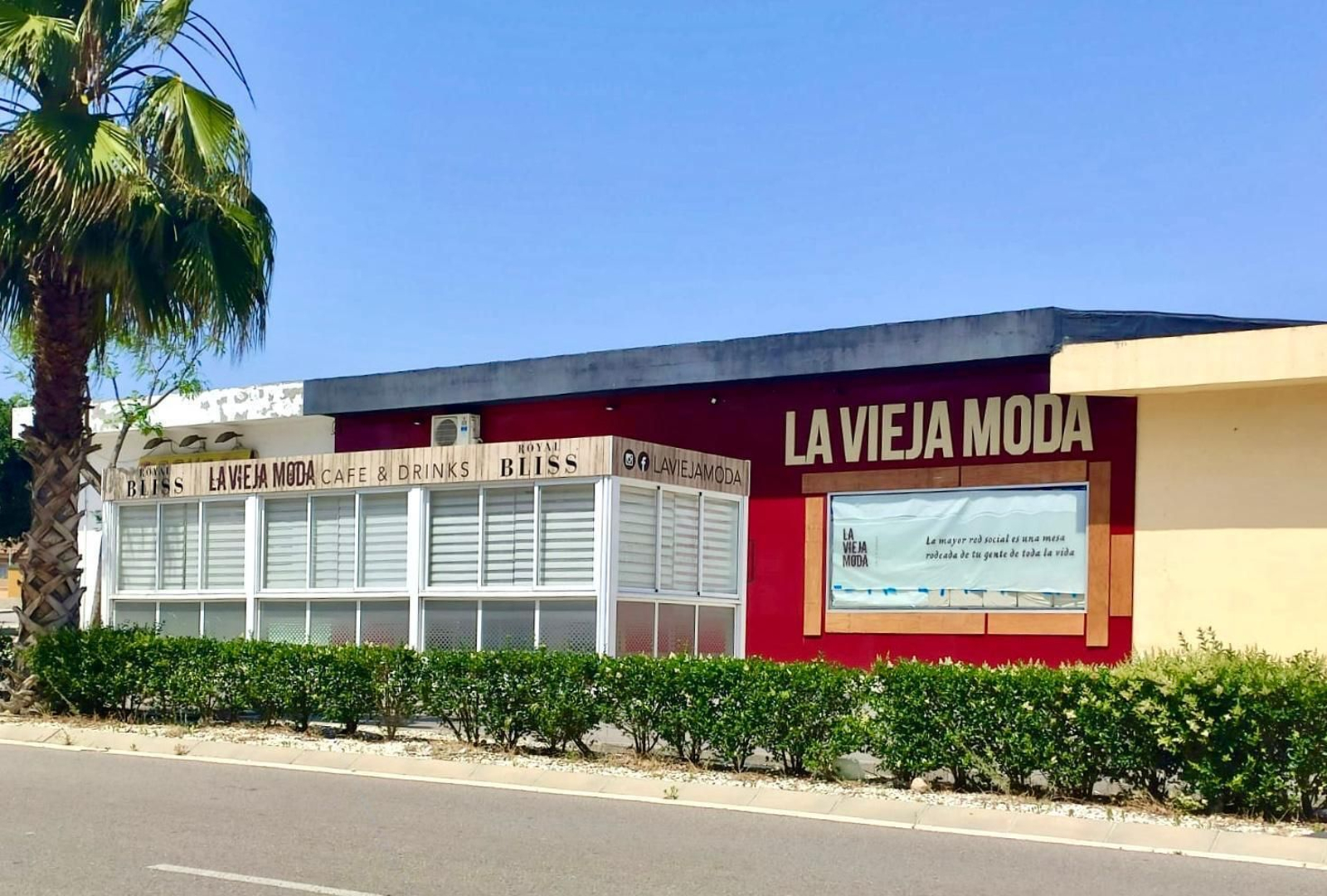 Níjar autoriza hasta el 50% de ocupación extra de terrazas y exime del pago de tasas hasta final de año