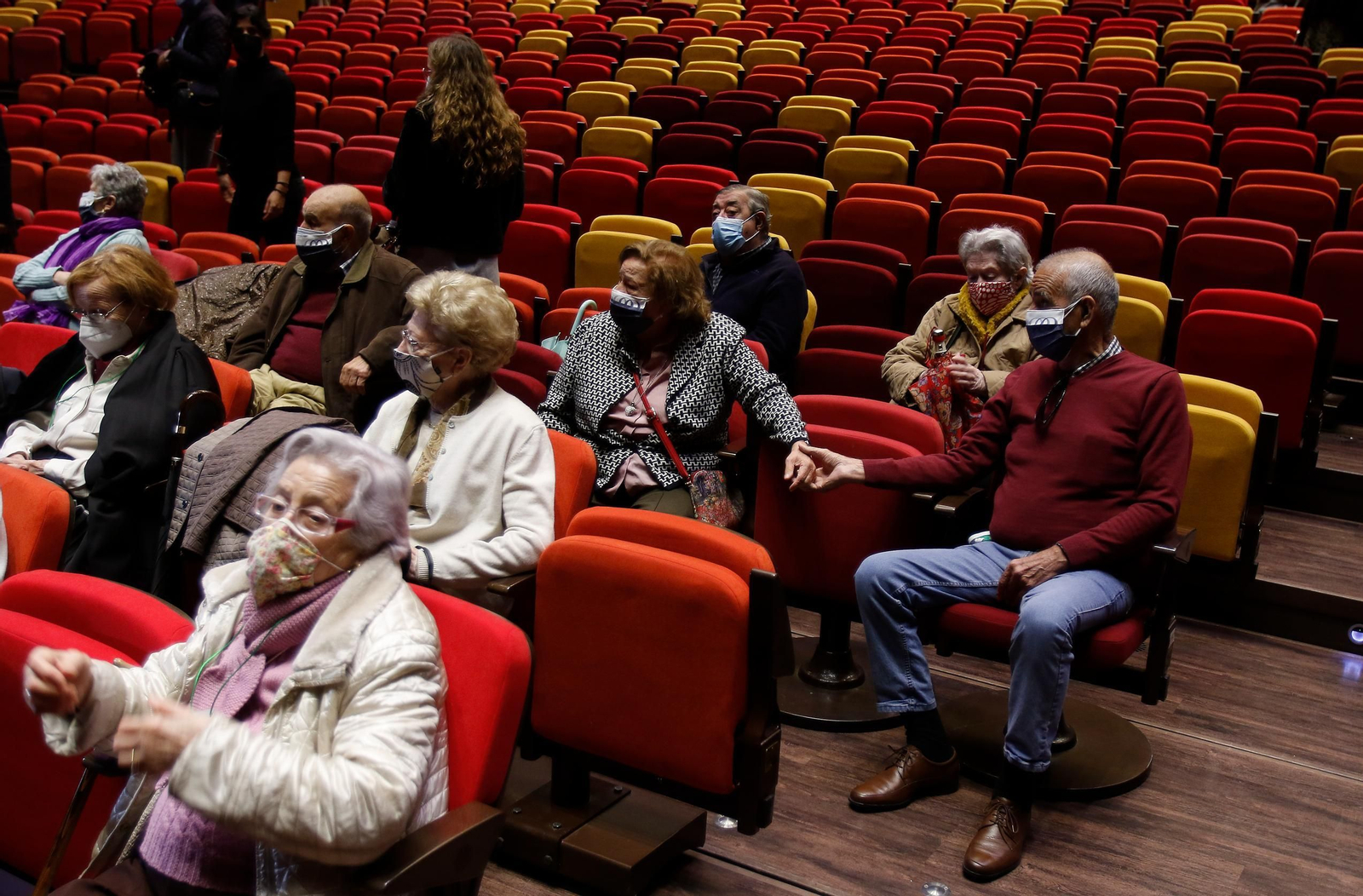 Cinco años del confinamiento por el Covid: las mejores fotos de la pandemia en Sevilla