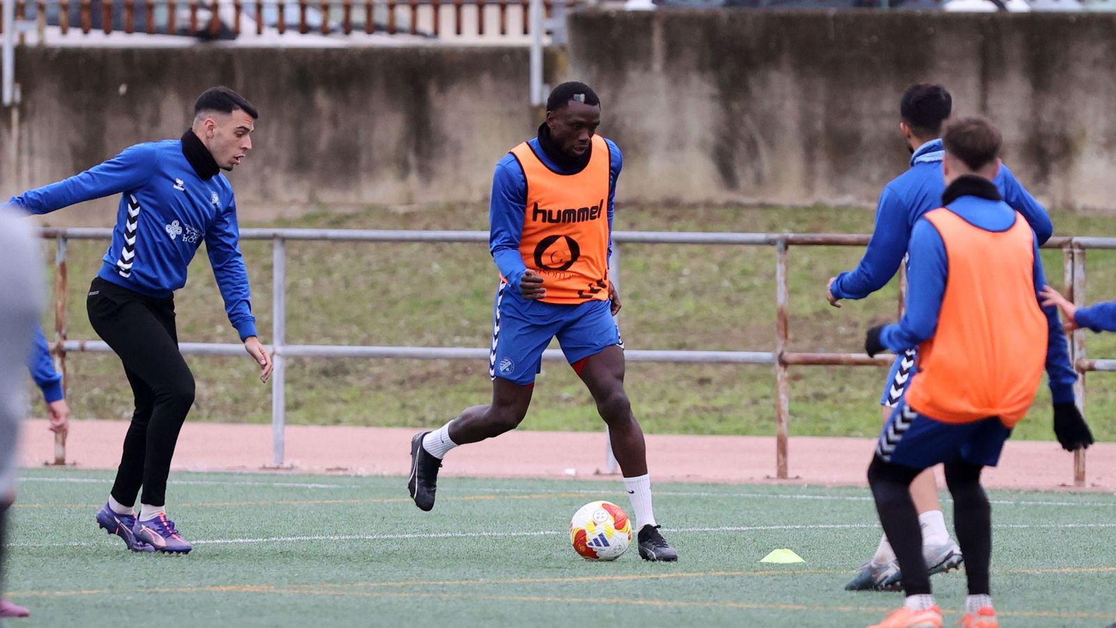 Imágenes del entrenamiento del Xerez DFC en la Granja