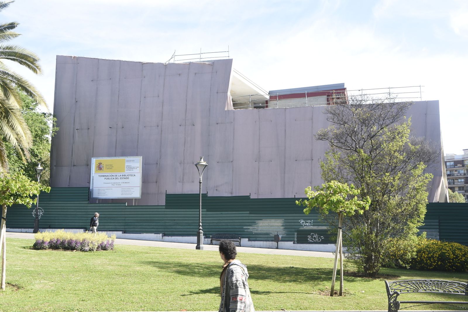 Fachada de la Biblioteca Provincial.