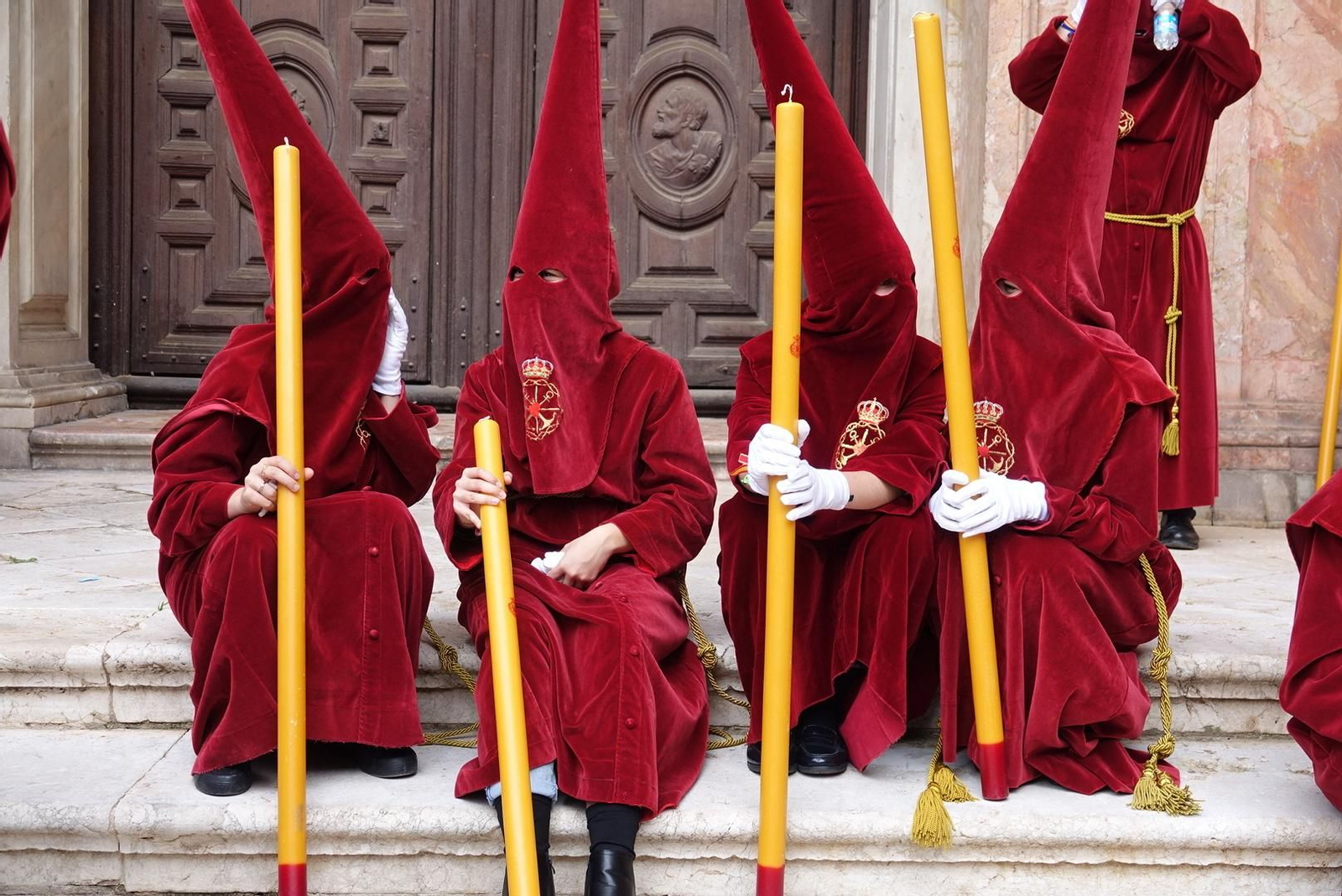 Las fotos de Estudiantes, en el Lunes Santo de Málaga