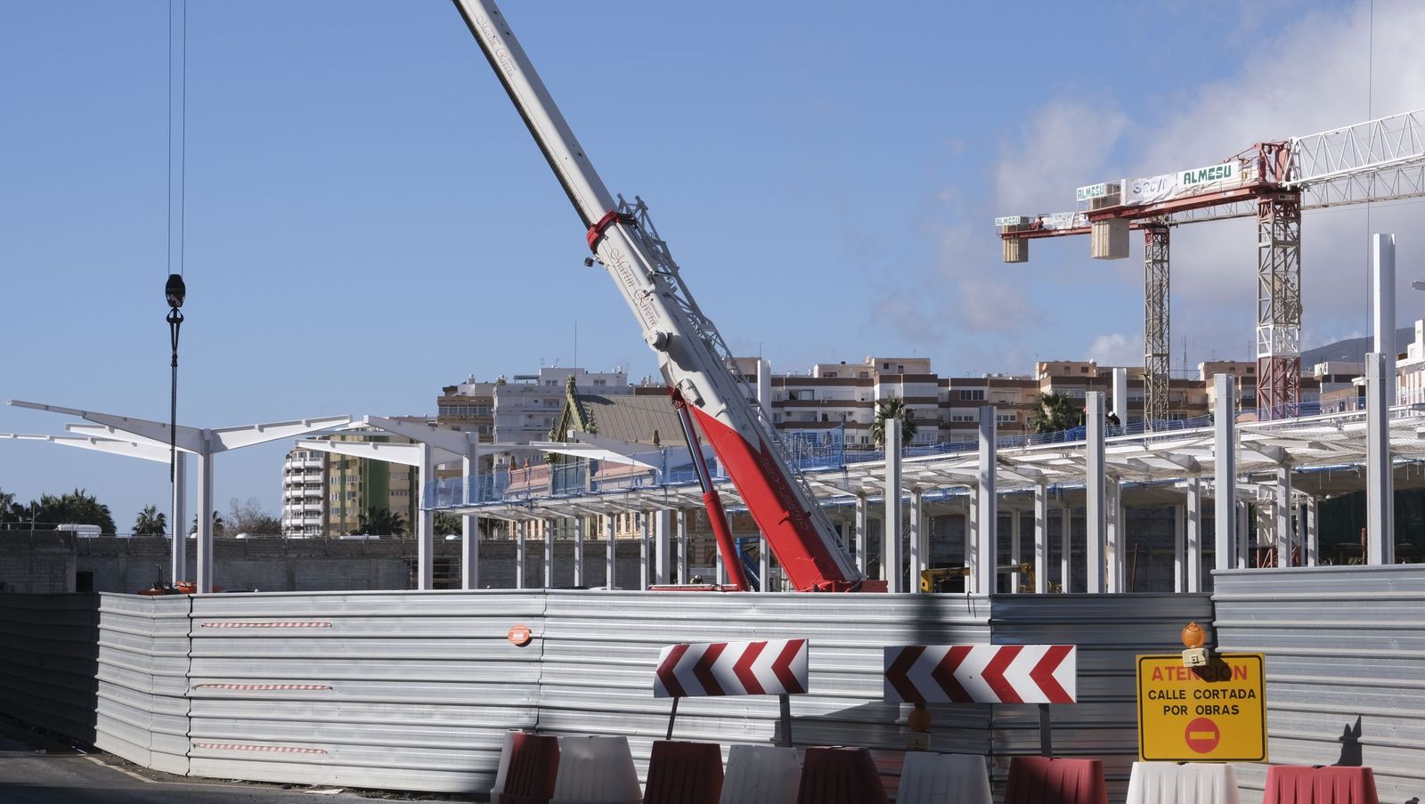 La llegada del AVE a Almería va tomando forma, en fotos