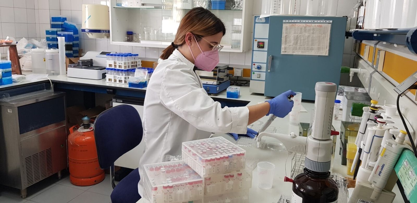 El laboratorio almeriense Labcolor