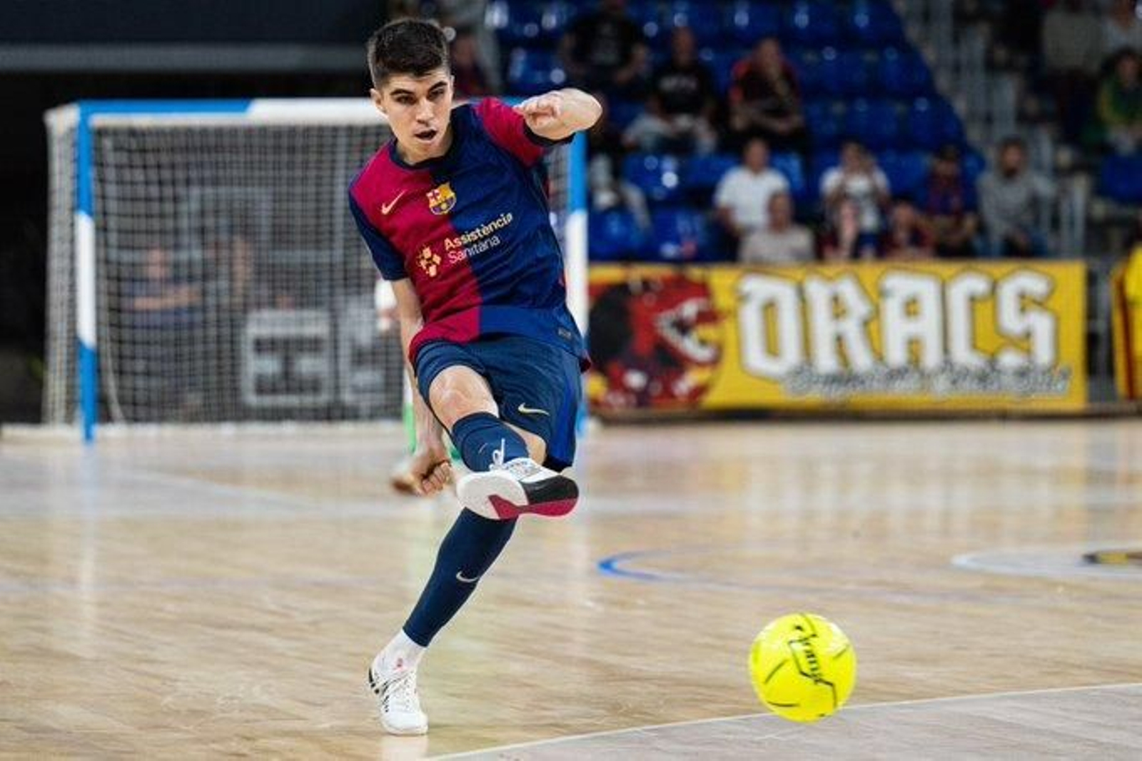 Antonio Pérez, en estado de gracia, regresa a una lista de la selección española.