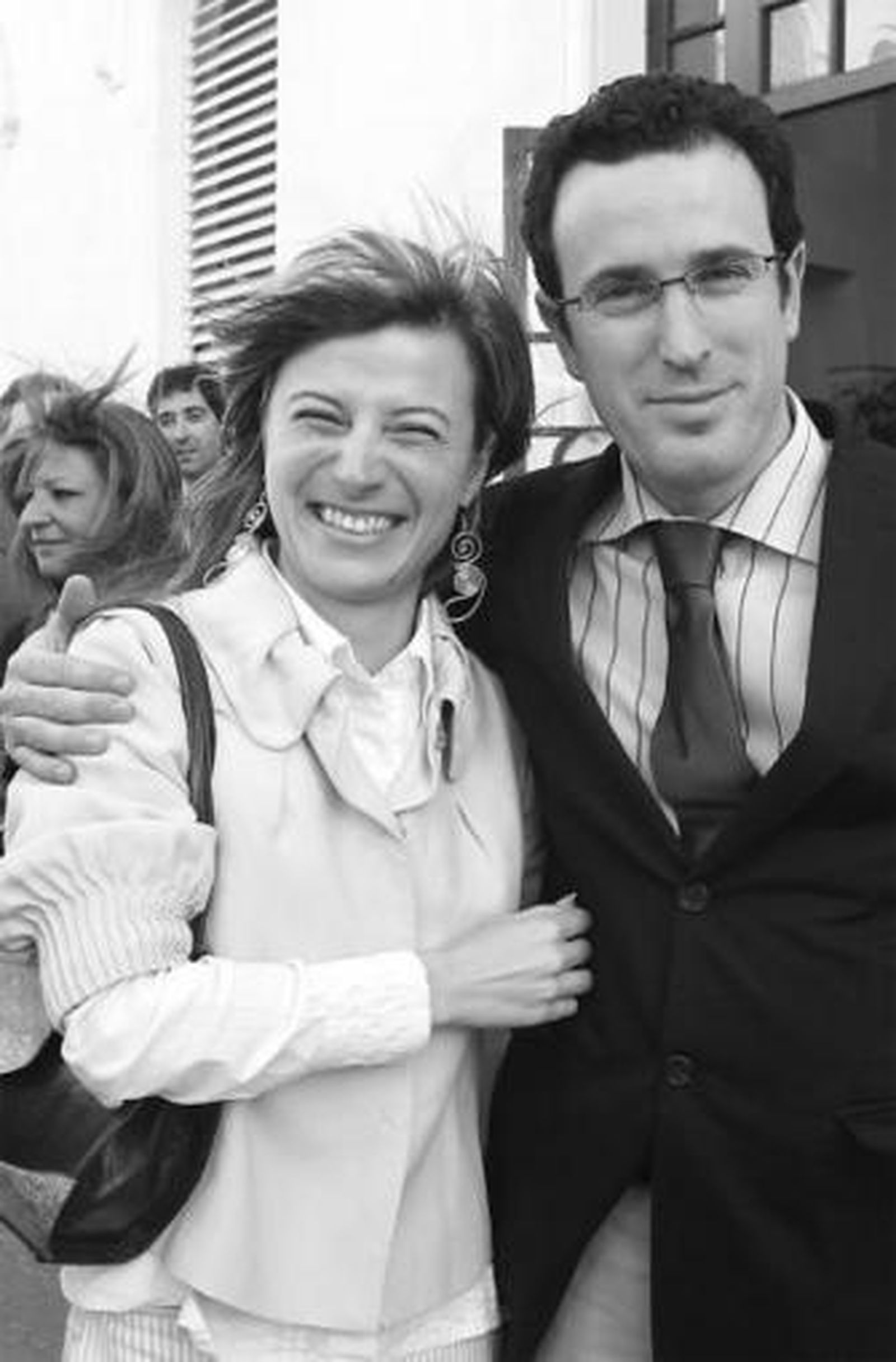 Francisco Perujo, ayer en Cádiz con Bibiana Aido.