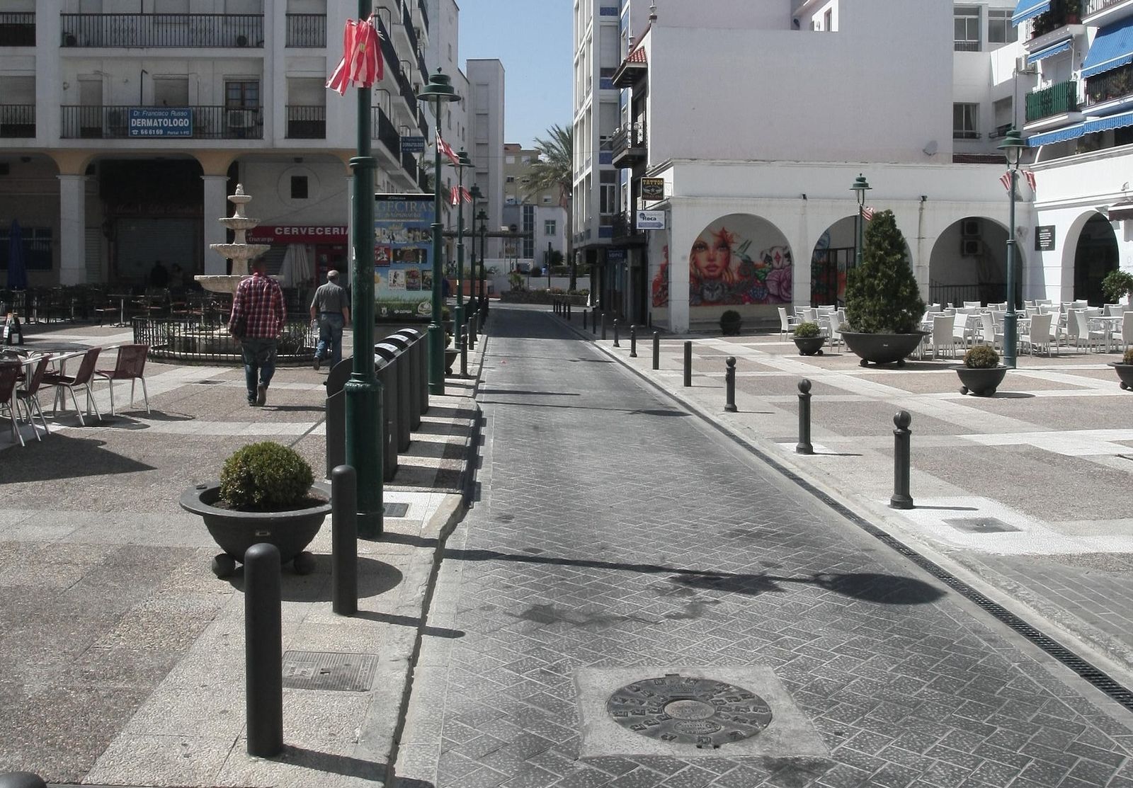 La calle Sevilla de Algeciras, que atraviesa la Plaza Neda.