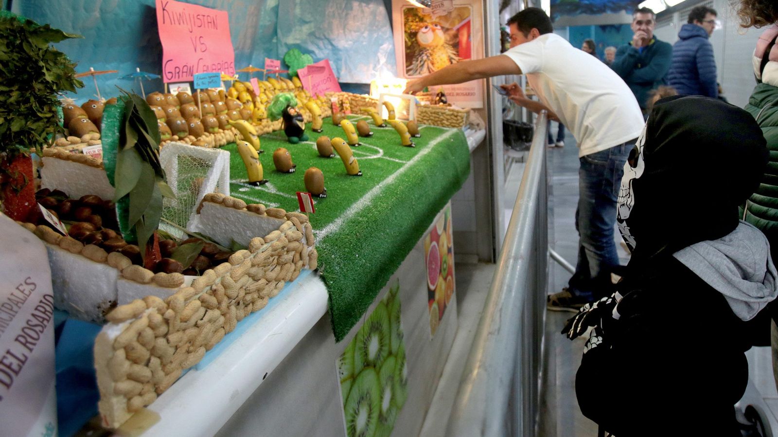 Los Tosantos en el Mercado Virgen del Rosario de Cádiz el año pasado.