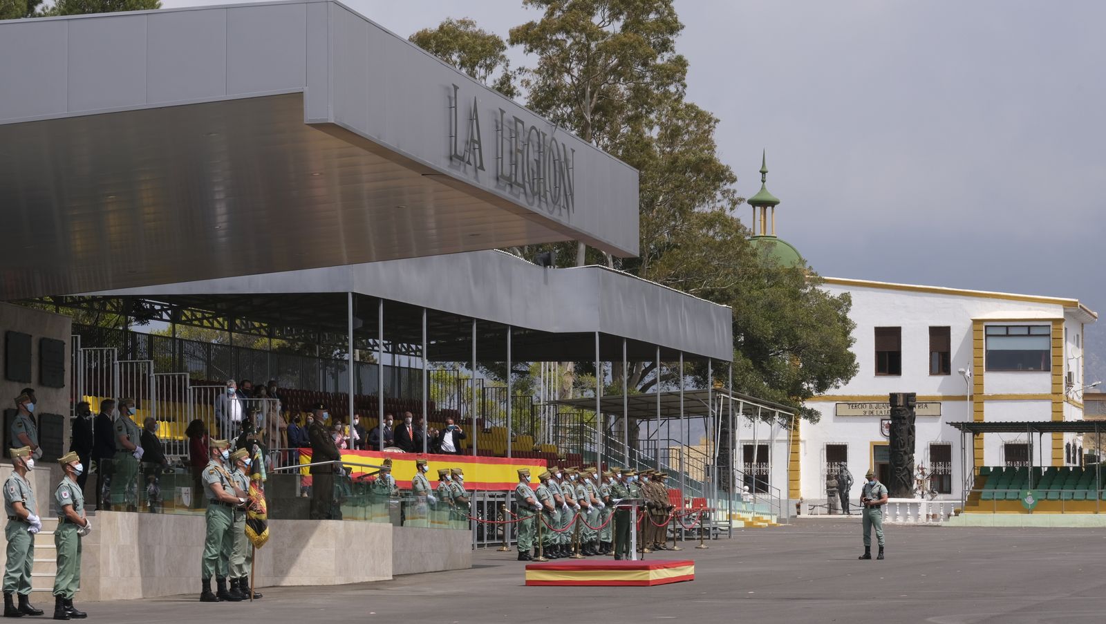 Fotogalería toma de posesión del General Melchor Marín Elvira. La Legión. Almería