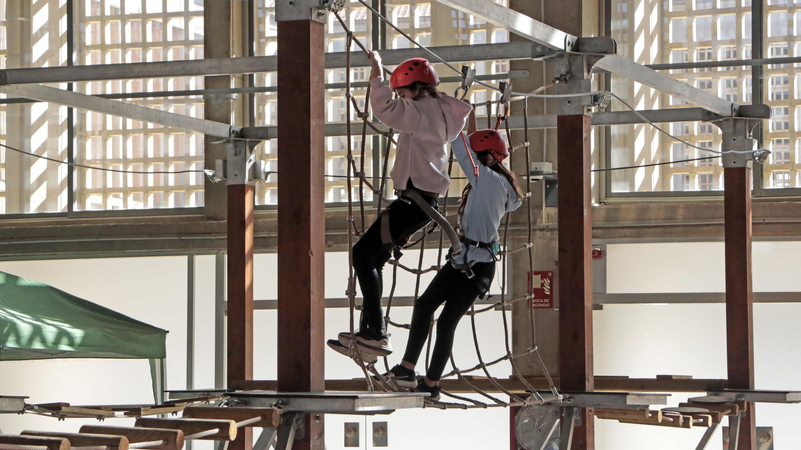Primer día de la feria del Deporte y Vida Sana en IFECA