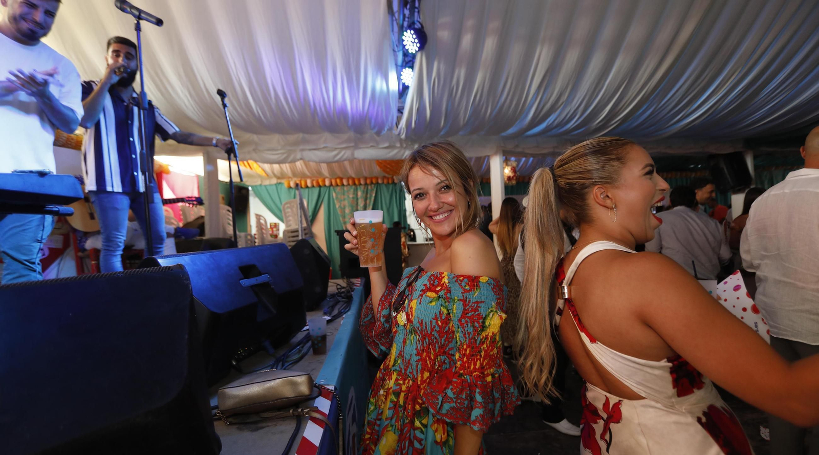 Búscate en las fotos del jueves en la Feria de Tarifa