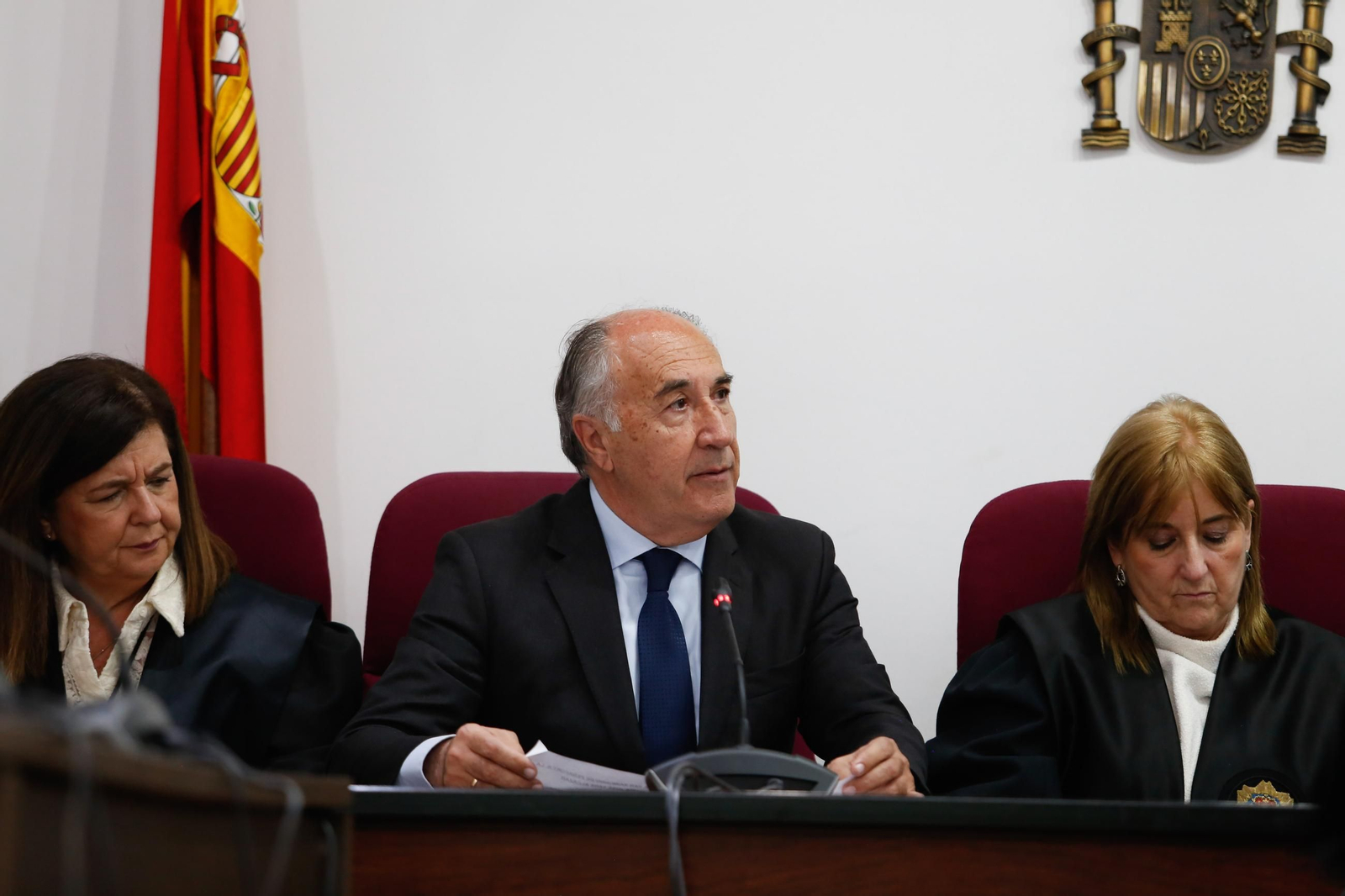 Fotos de la imposición de la Cruz de San Raimundo de Peñafort a la jueza María José Sanz Alcázar en Algeciras