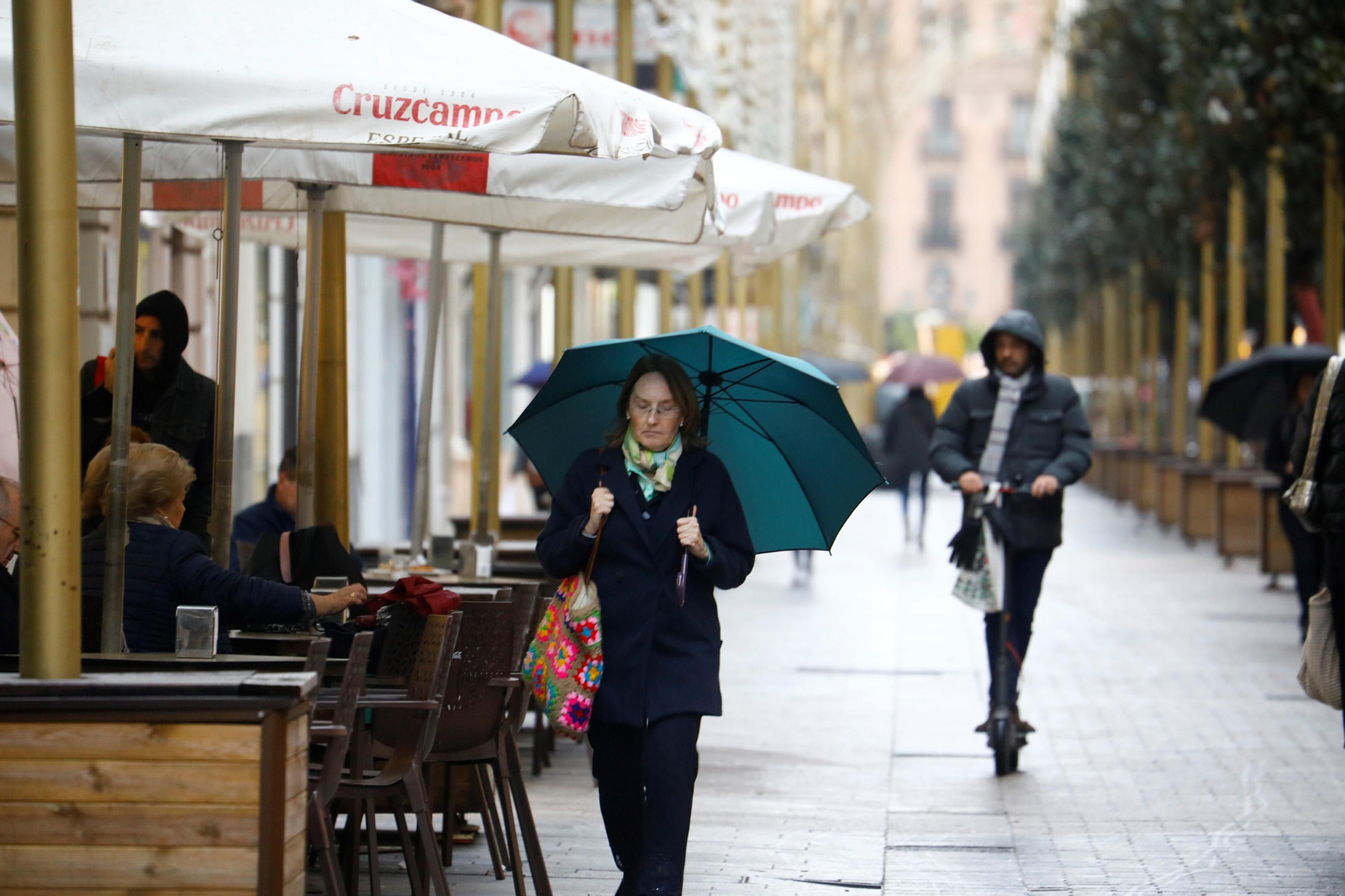 La lluvia vuelve a Córdoba con el paso de la borrasca Hipólito, en imágenes