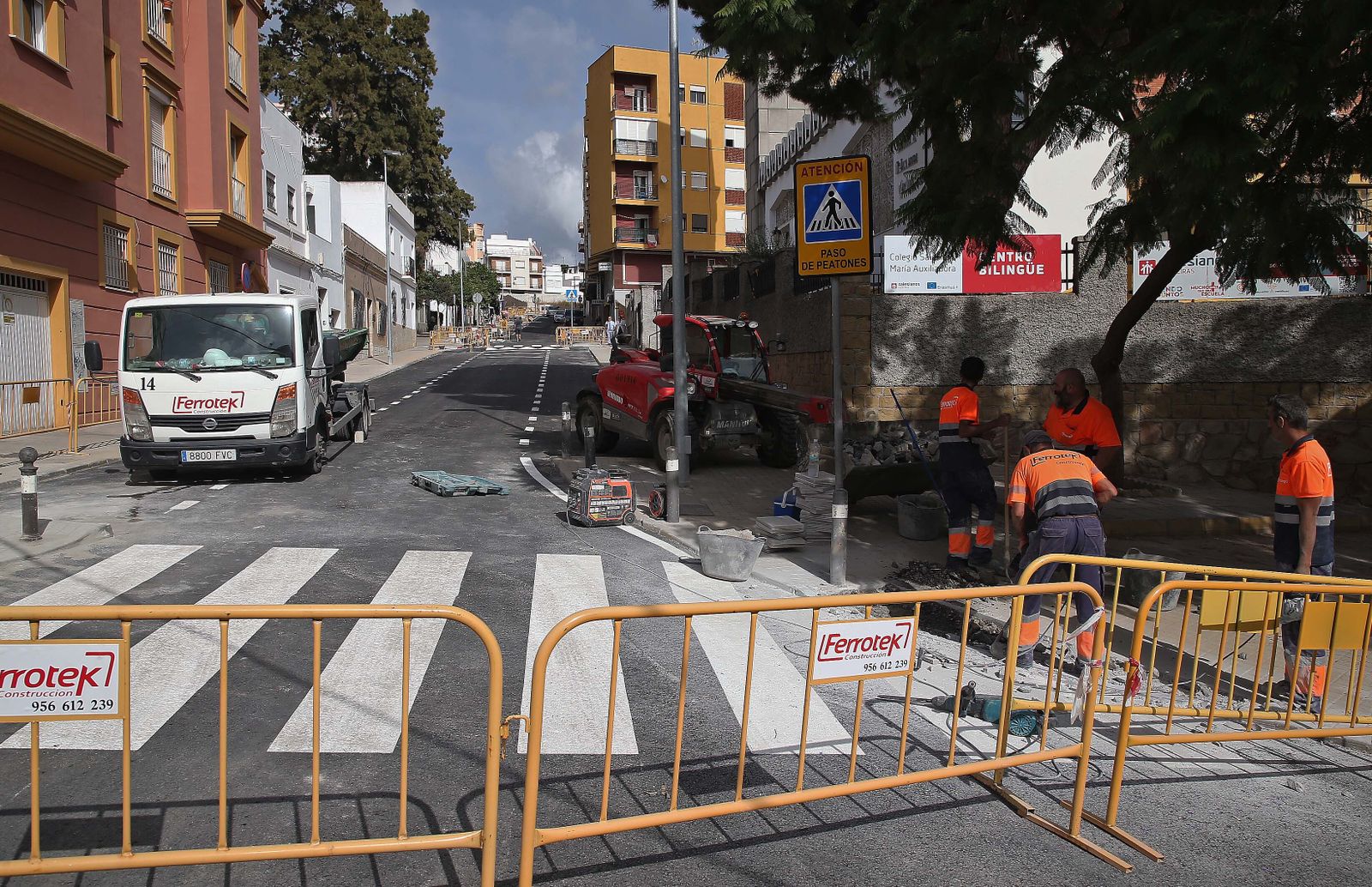 Las obras en la calle María Auxiliadora de Algeciras, en imágenes