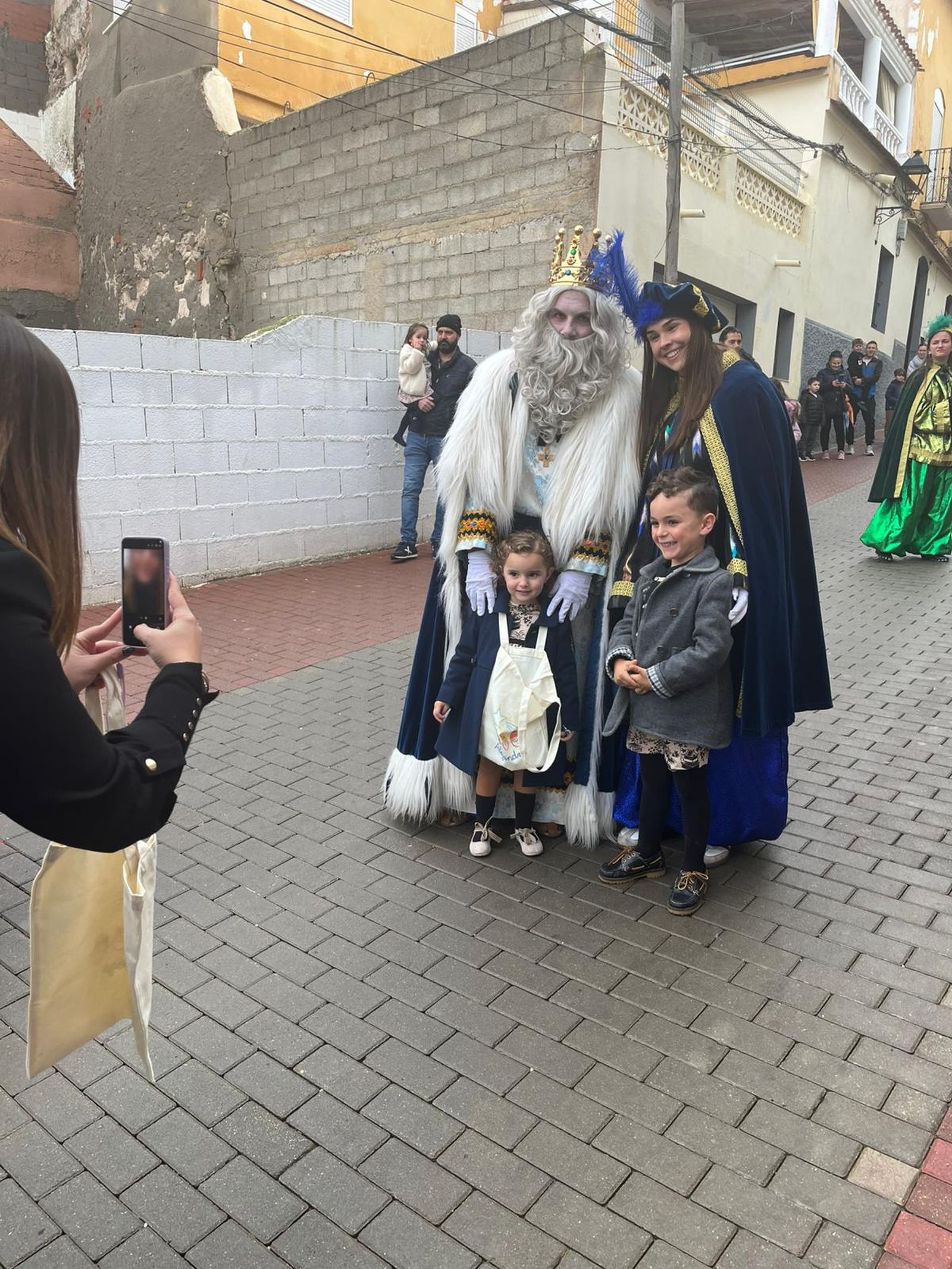 La mágica cabalgata de los Reyes Magos en Cuevas del Almanzora, en imágenes