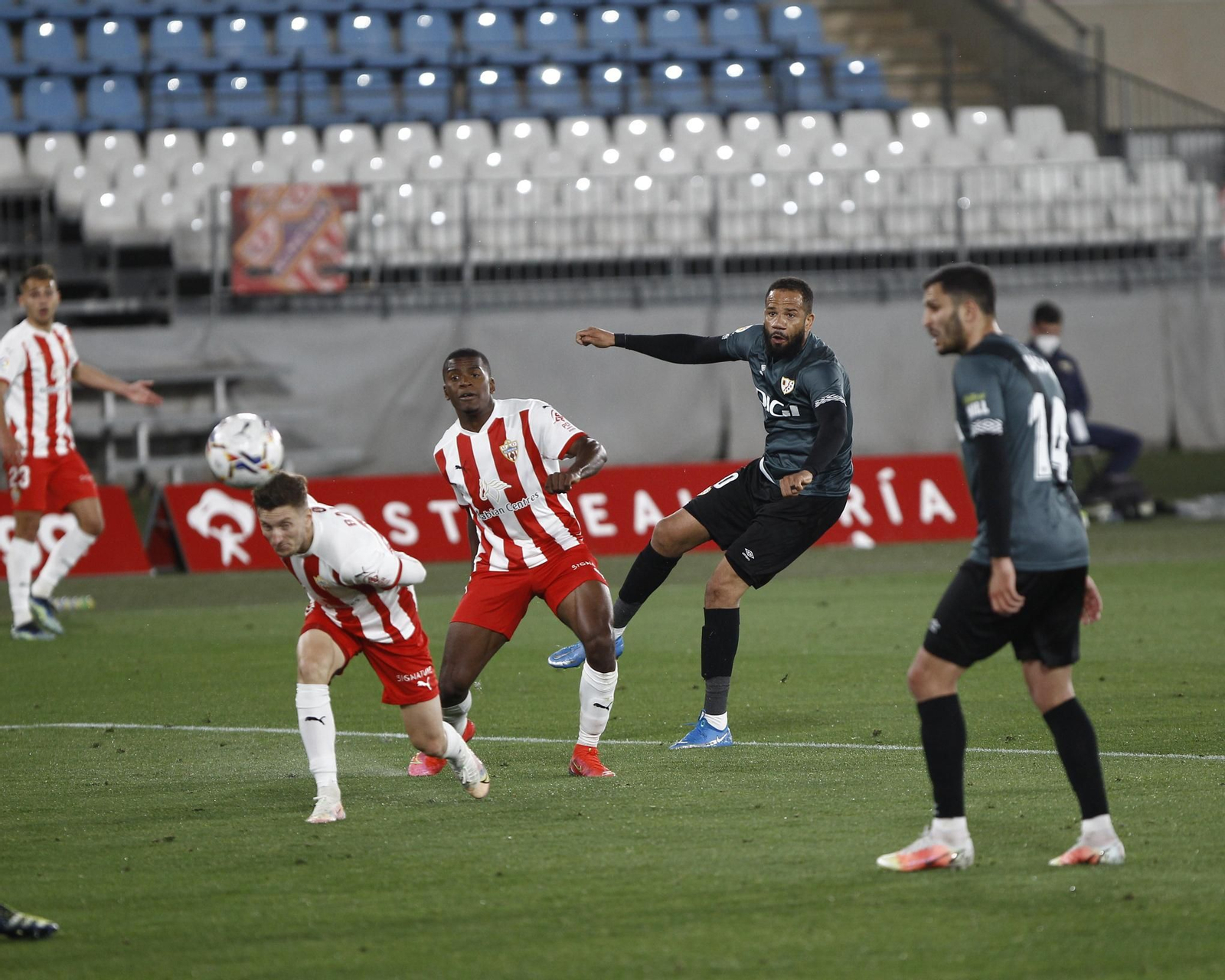 Fotogalería U.D. Almería-Rayo Vallecano