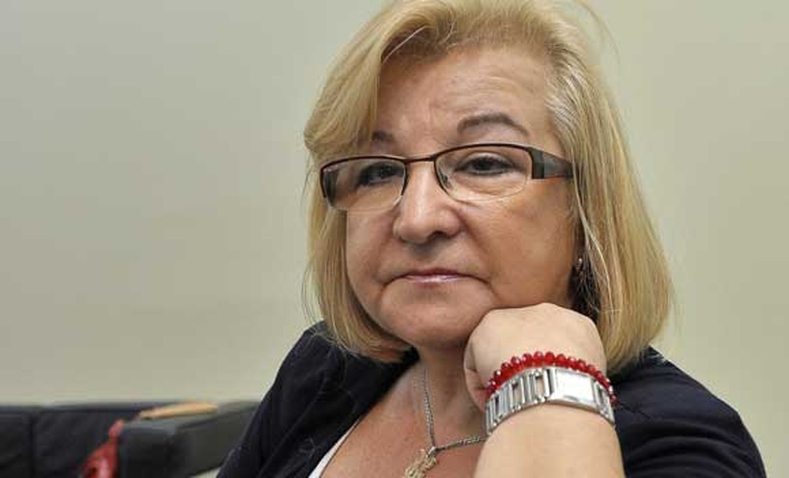 La artesanía de dar forma al carey