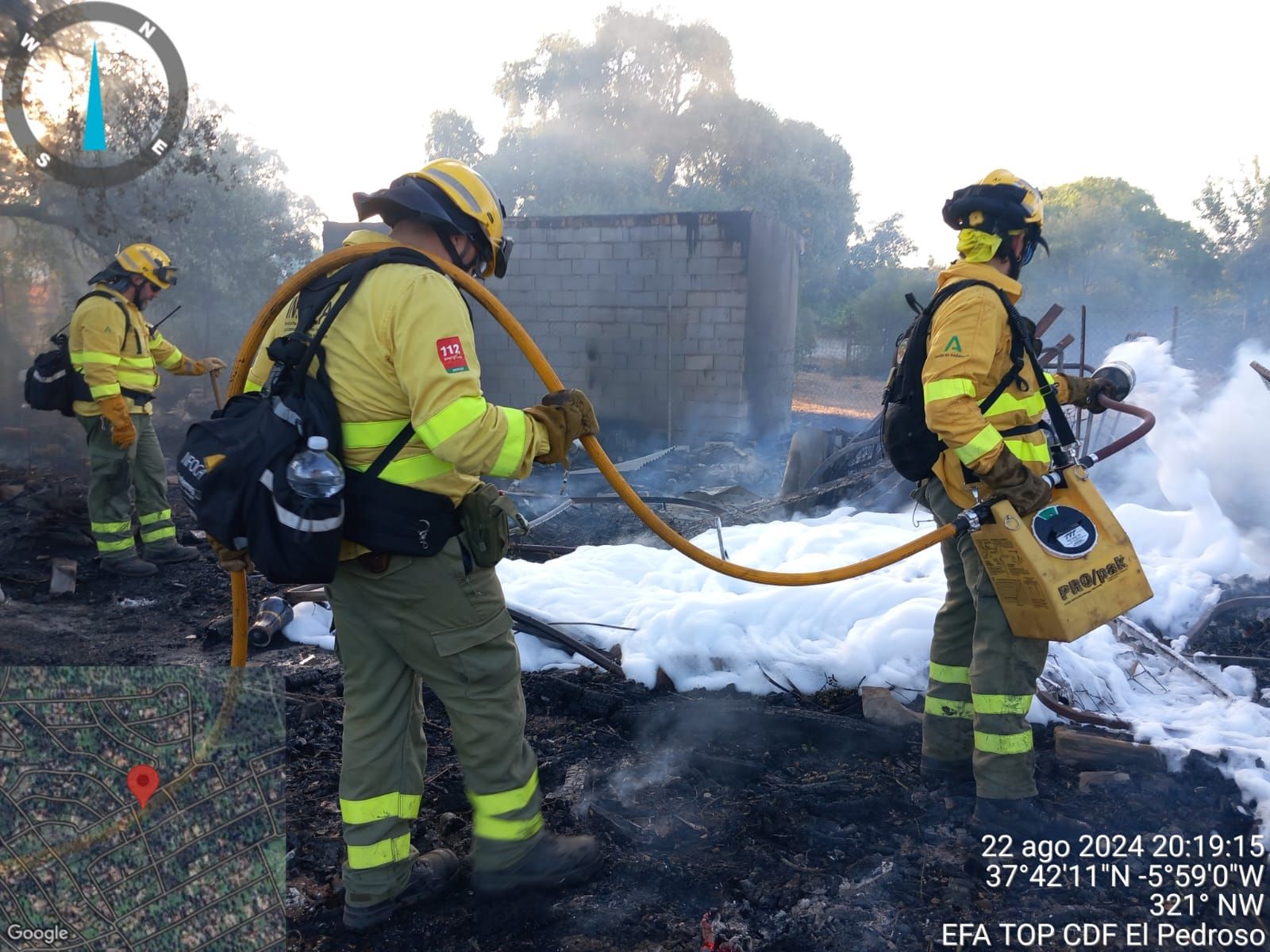 El Infoca trabaja en un incendio en Castilblanco de los Arroyos