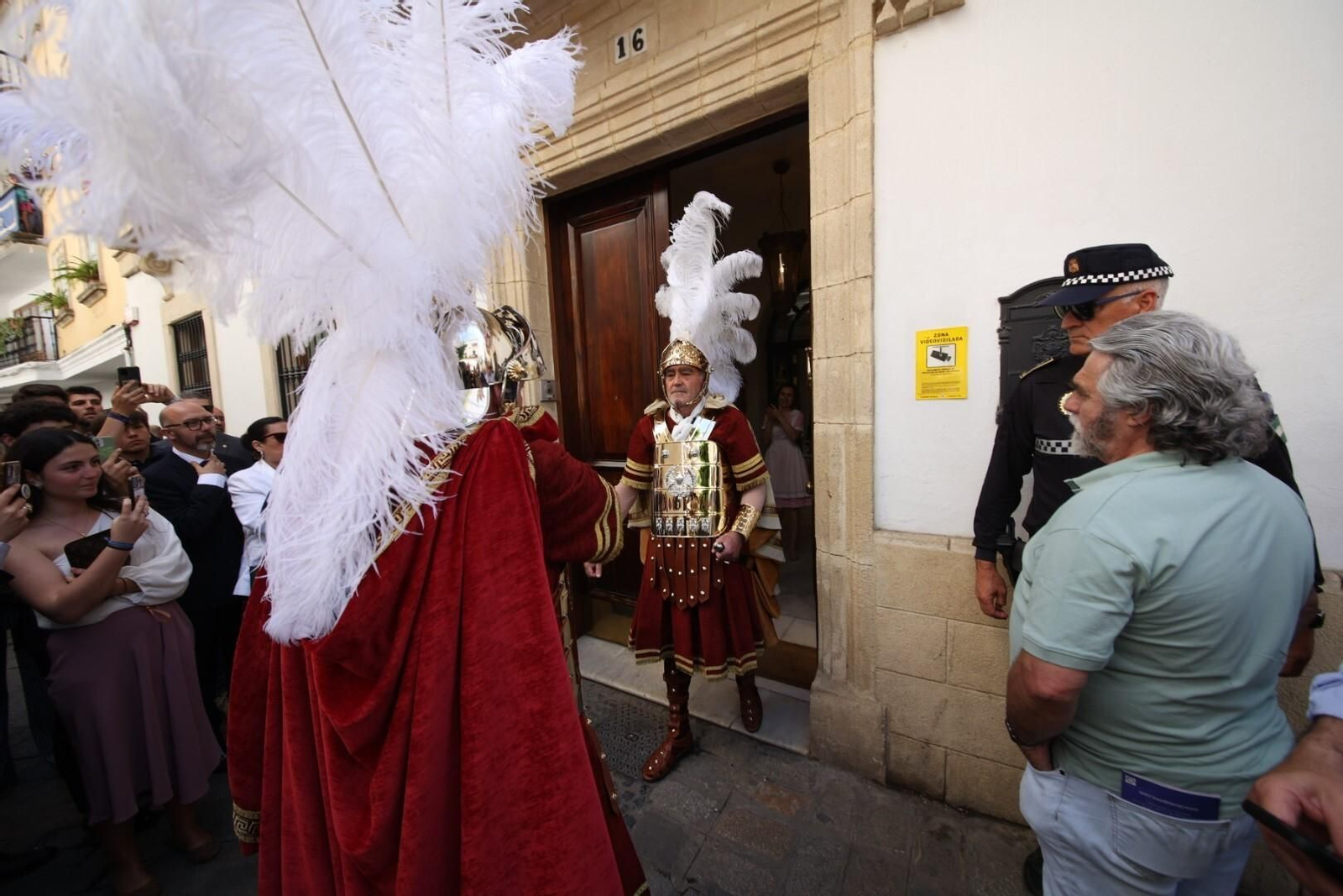 La guardia romana del Señor del Consuelo de la hermandad del Transporte