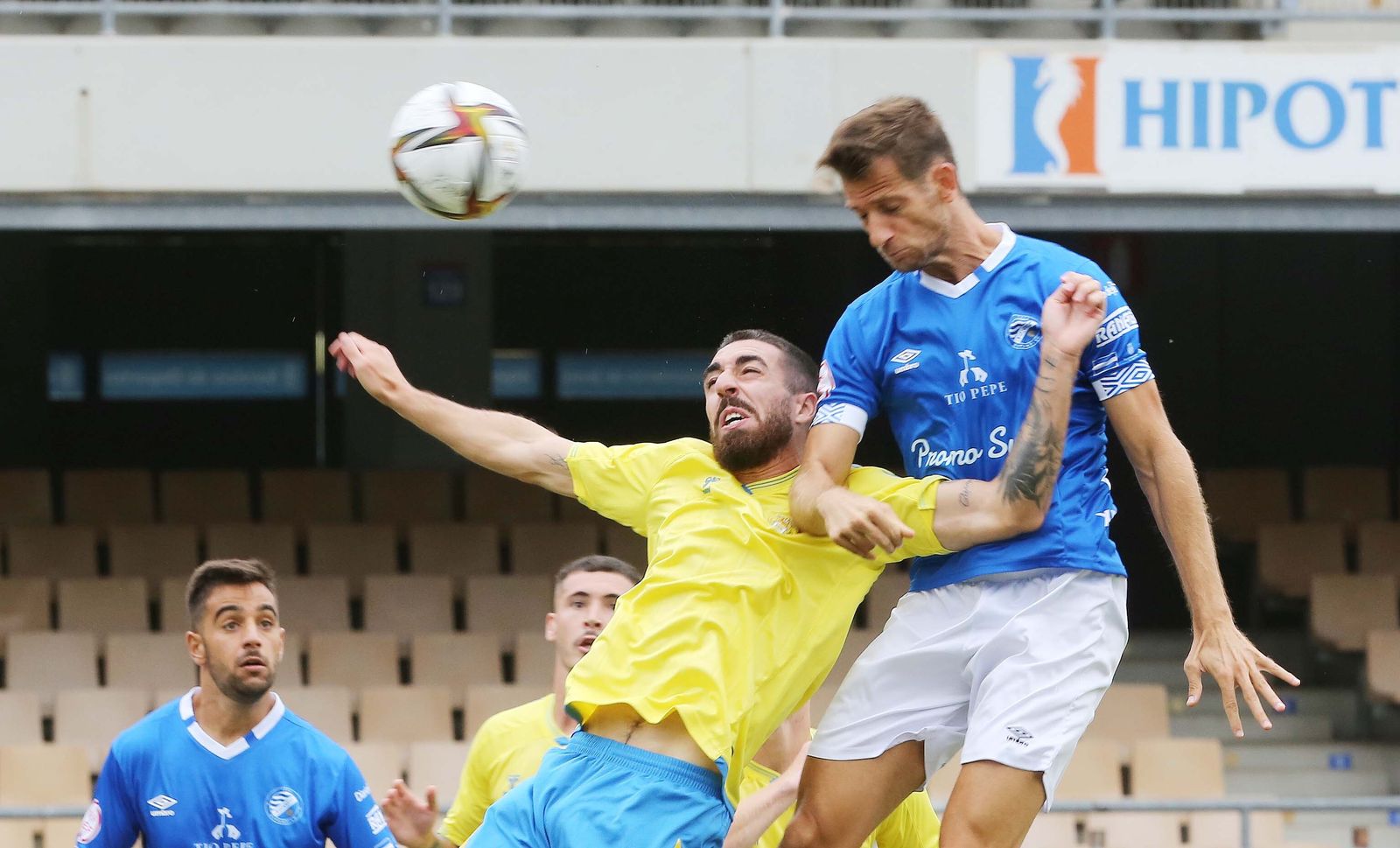 Imágenes de la victoria del XerezDFC ante Las Palmas ATL.