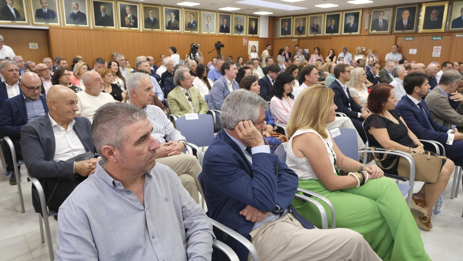Medalla de Oro al ex Presidente de Asempal, Pepe Cano, en imágenes