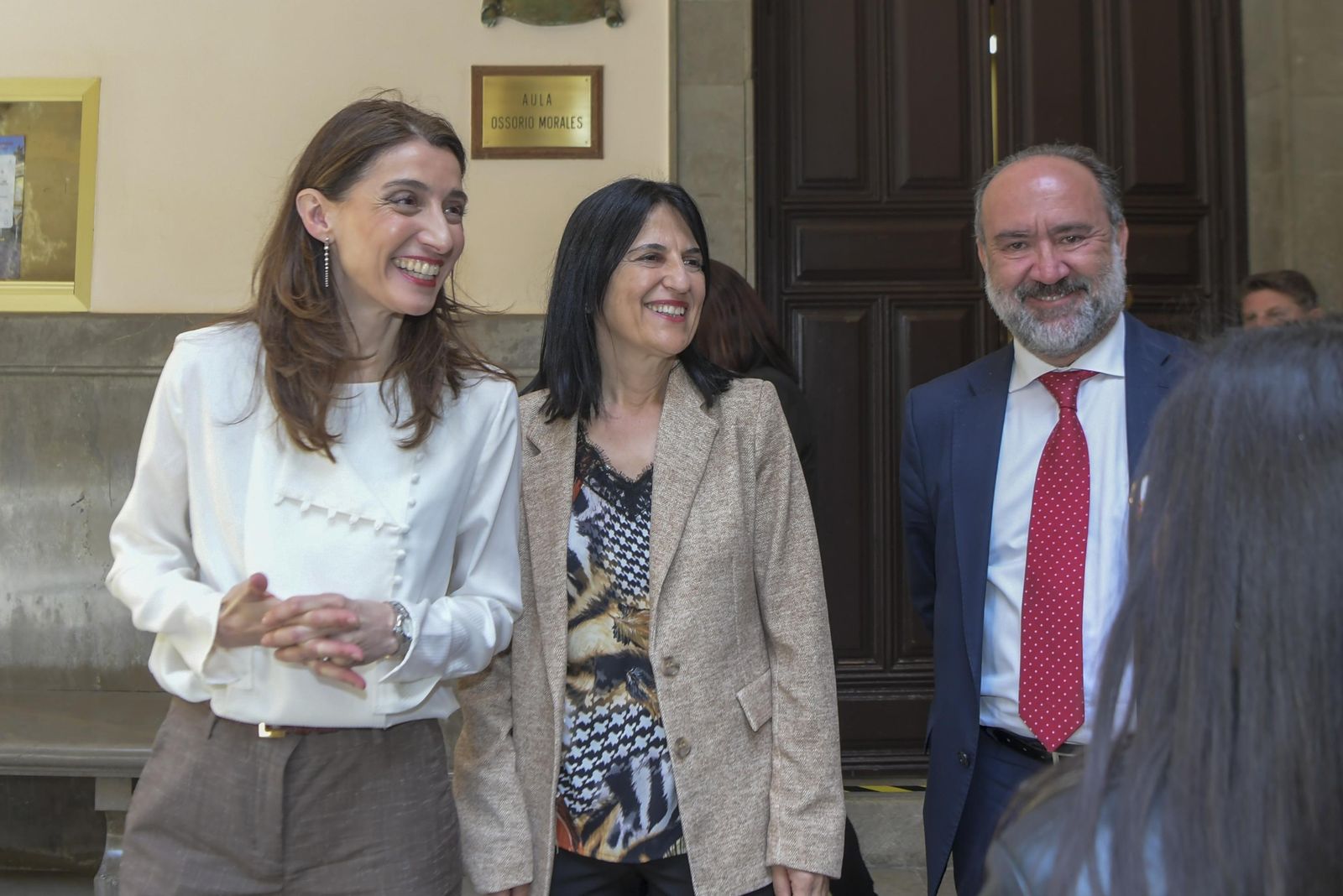 La ministra de Justicia reivindica en la UGR que las becas del Ministerio "democratizan" el acceso al Servicio Público