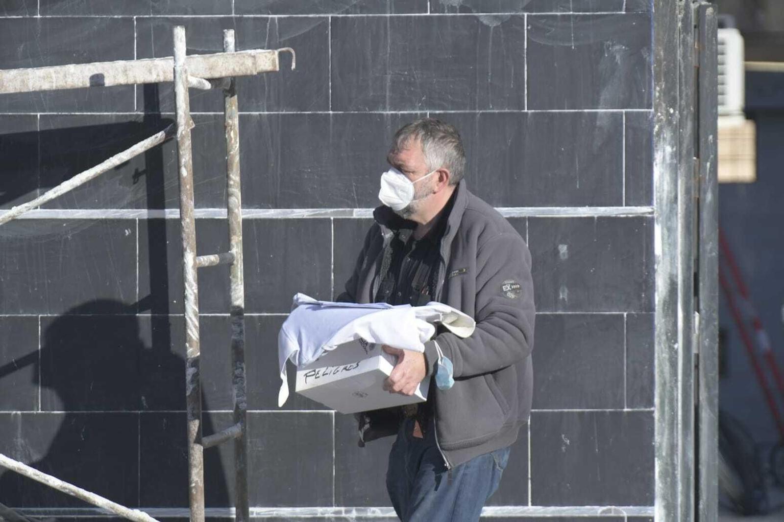 Las imágenes de la operación policial contra la marihuana en el Hotel Luz de la zona Norte de Granada