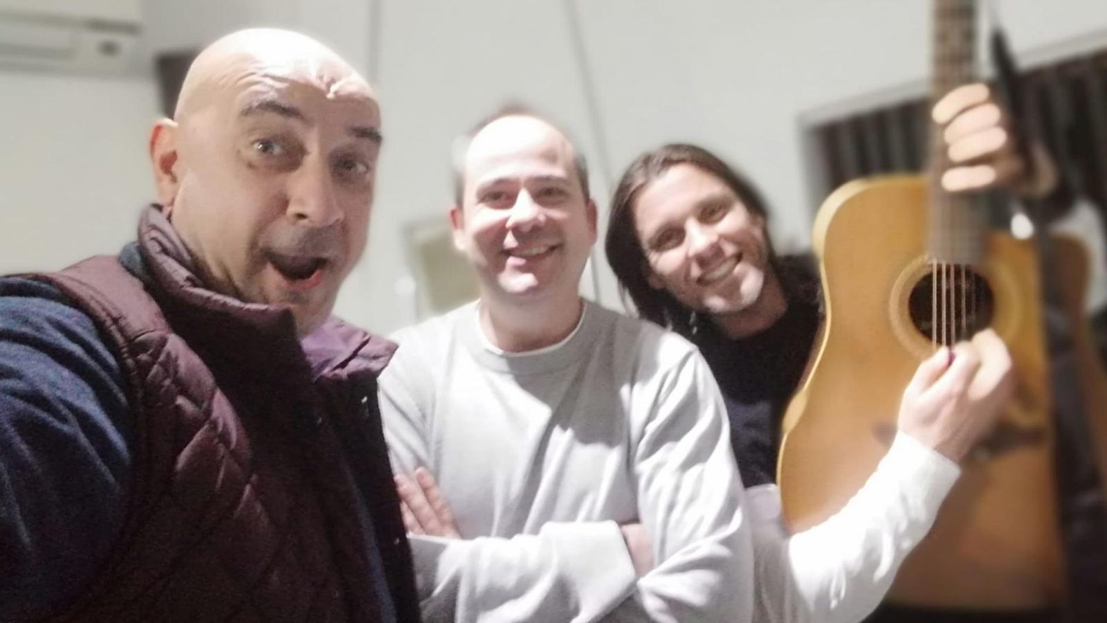 Manolo de Vilima y Álvaro Martín junto a Javián.