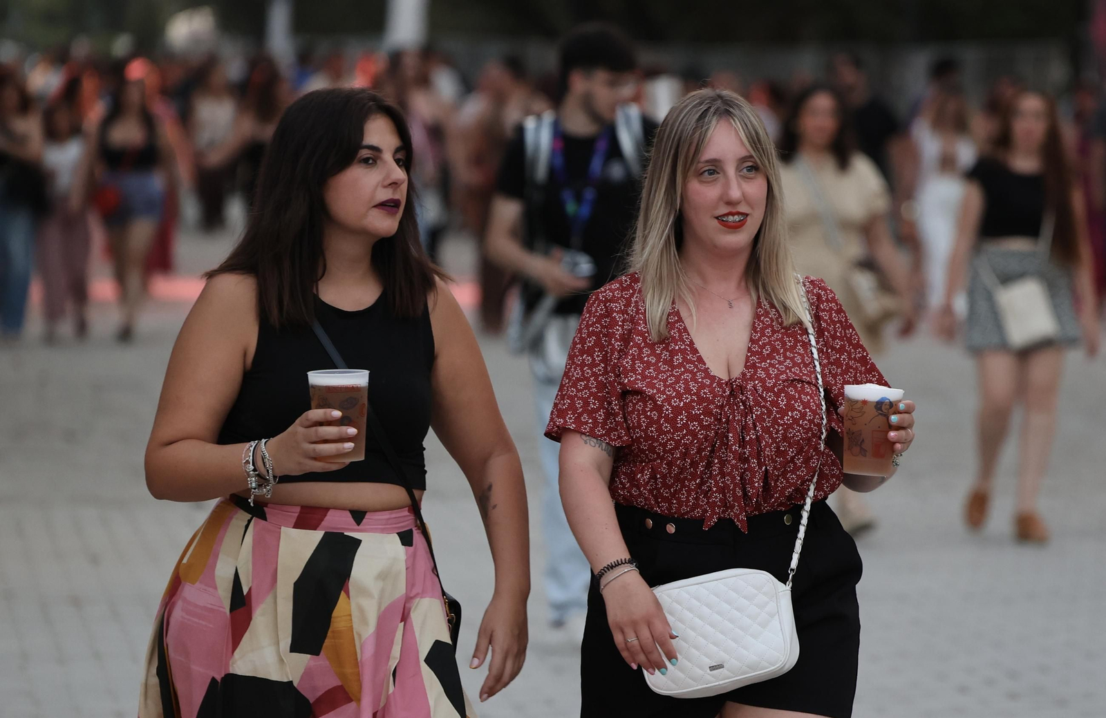 Búscate en las fotos del concierto de Los Caños en Sevilla