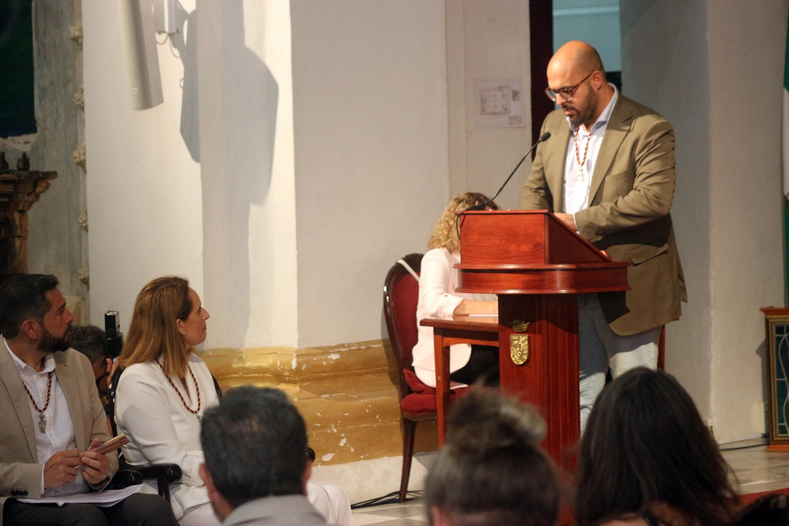 La investidura de Aurora Salvador, alcaldesa de Puerto Real, en imágenes