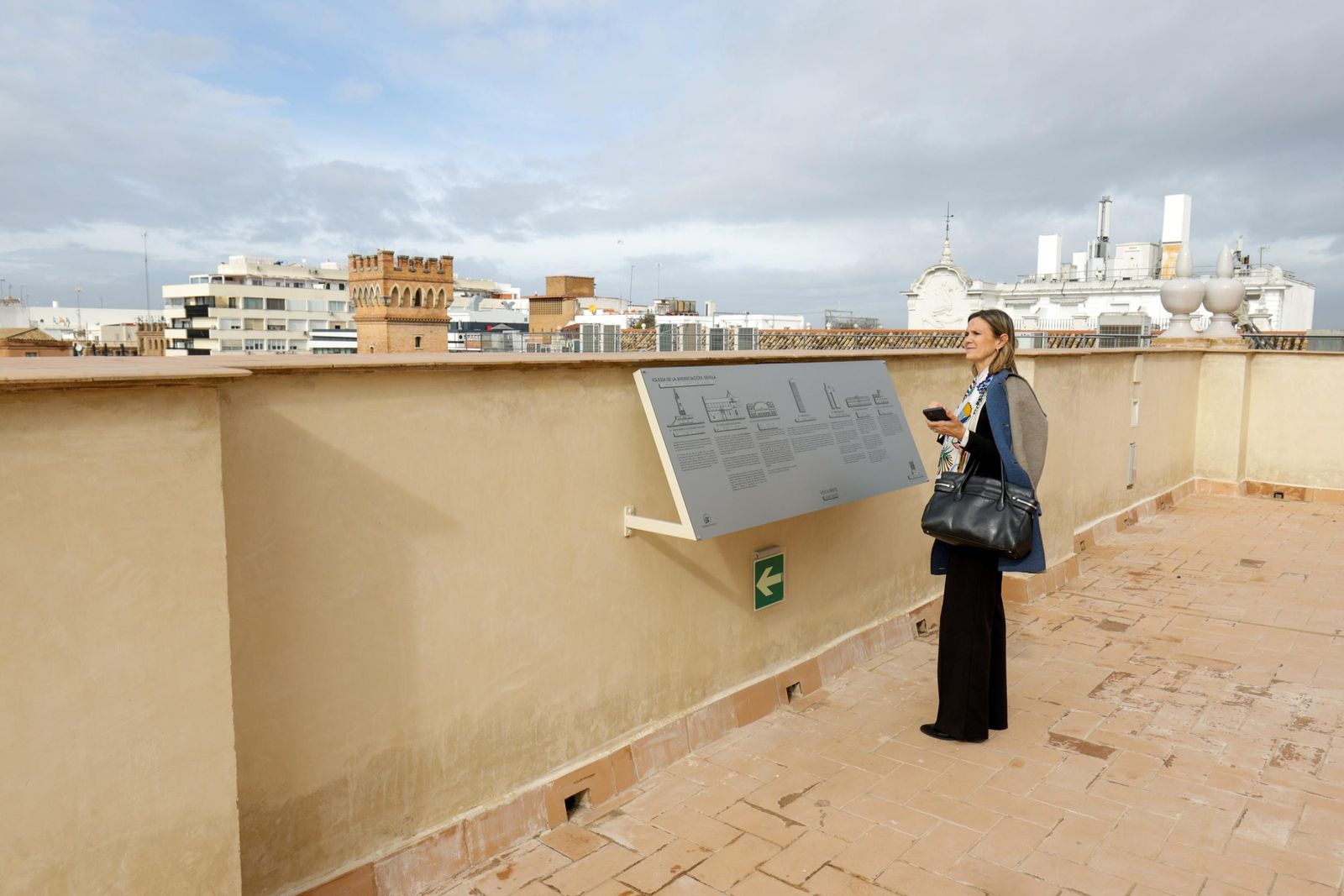 Las imágenes de la visita a las cubiertas de la Iglesia de la Anunciación